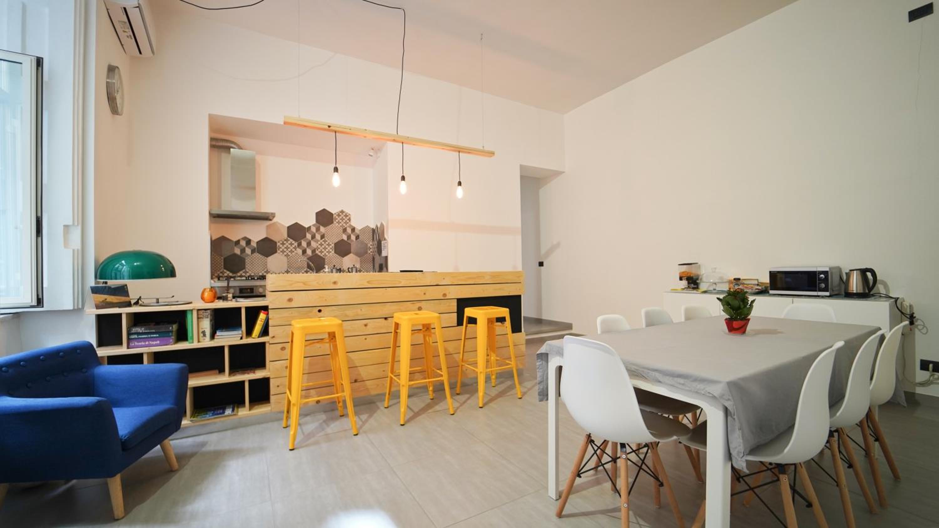 Neapolitan Flat 2 0 B&B