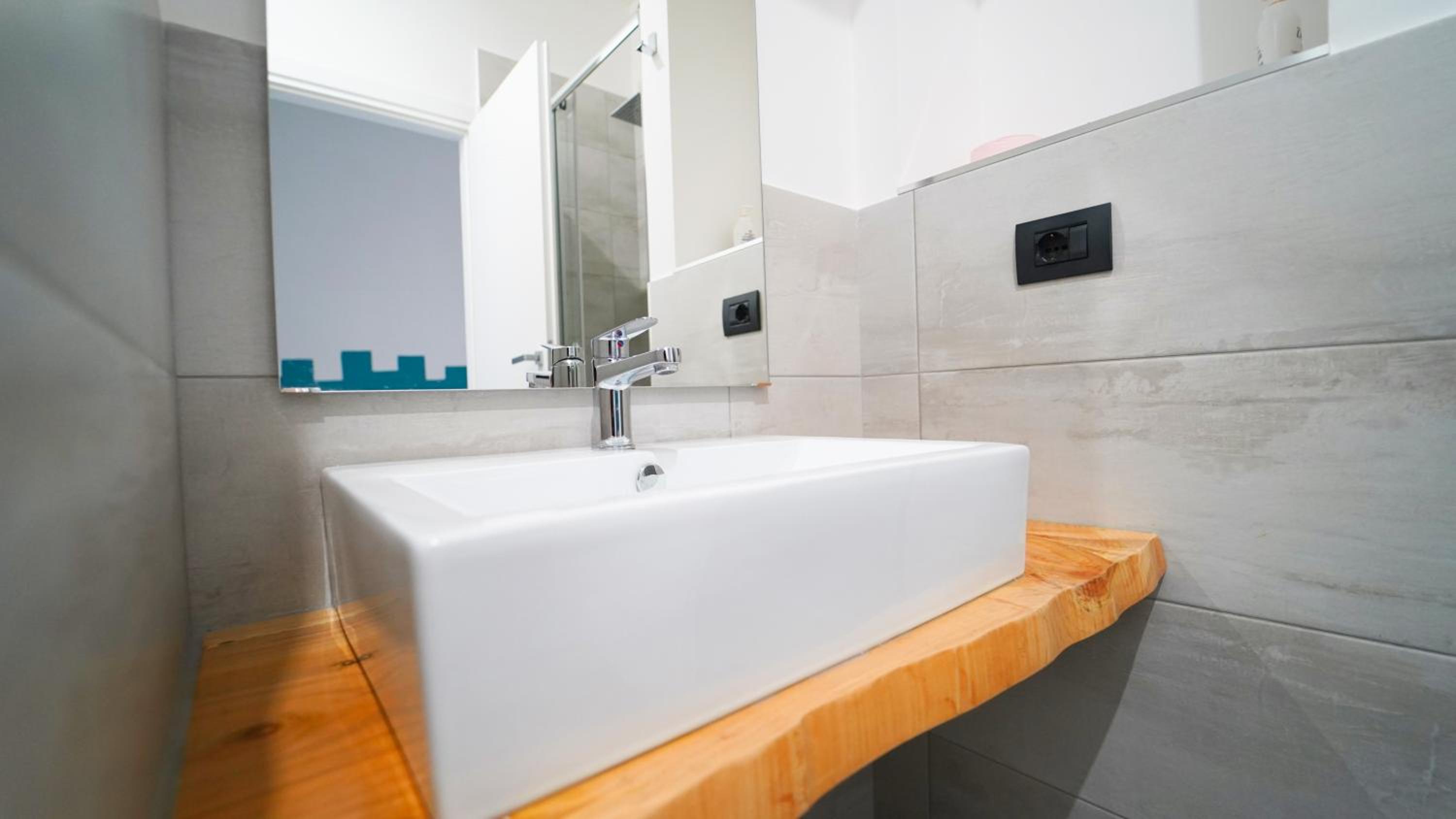 Neapolitan Flat 2 0 B&B