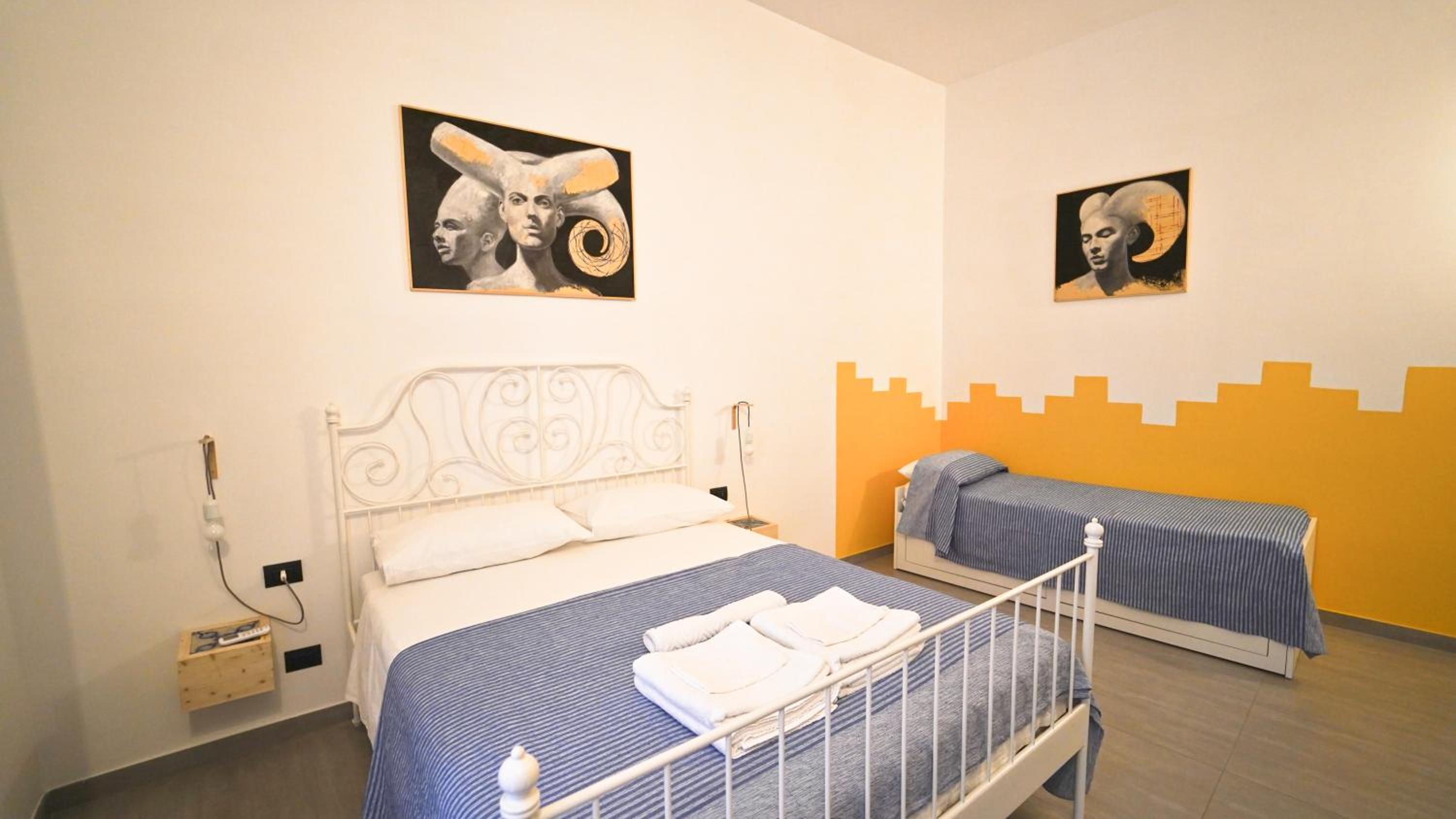 Neapolitan Flat 2 0 B&B