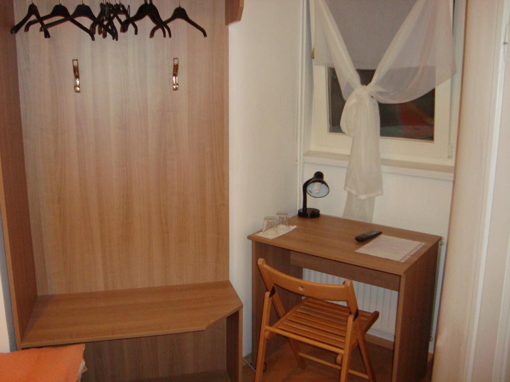 Photo 46