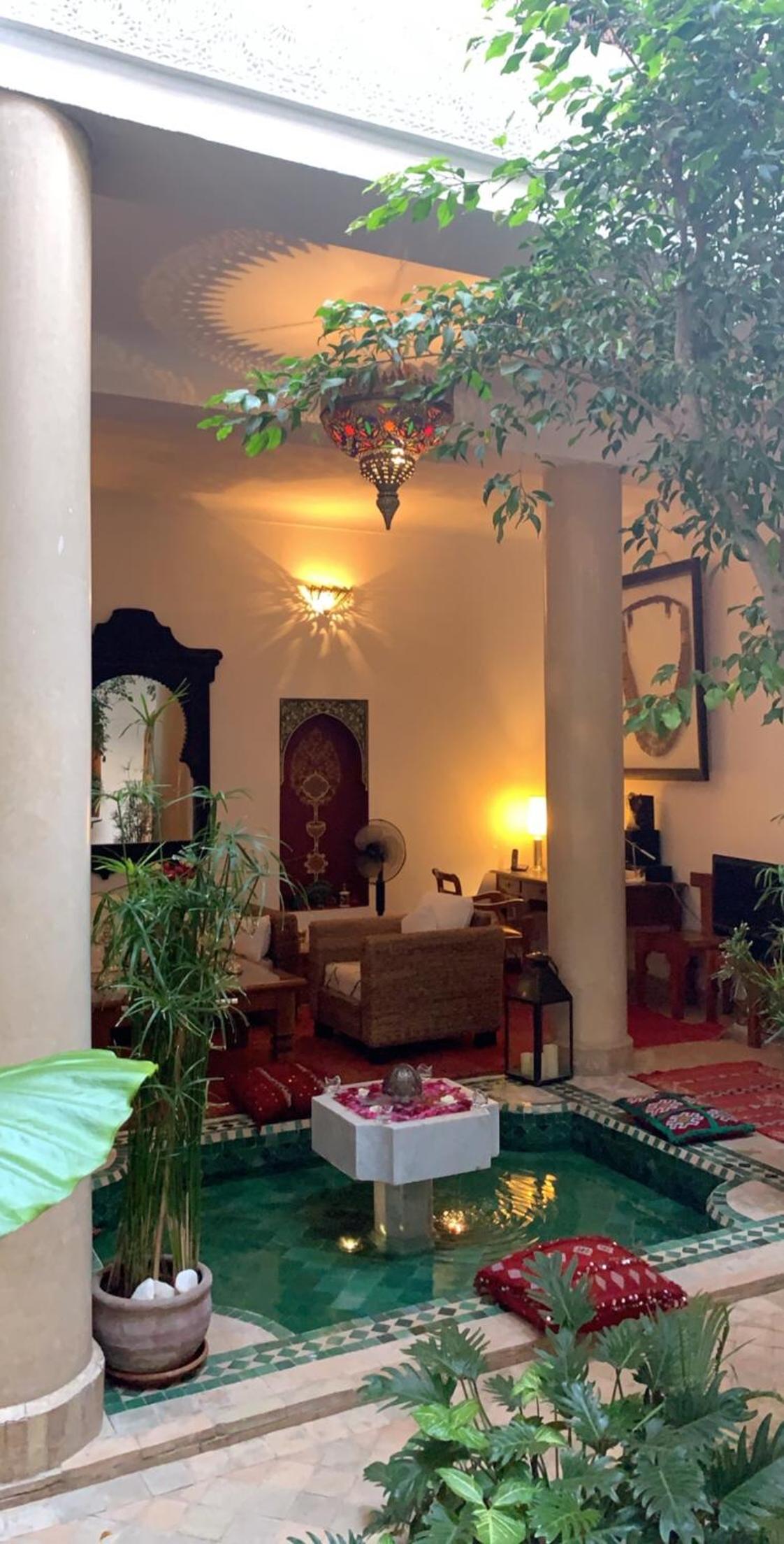 lounge