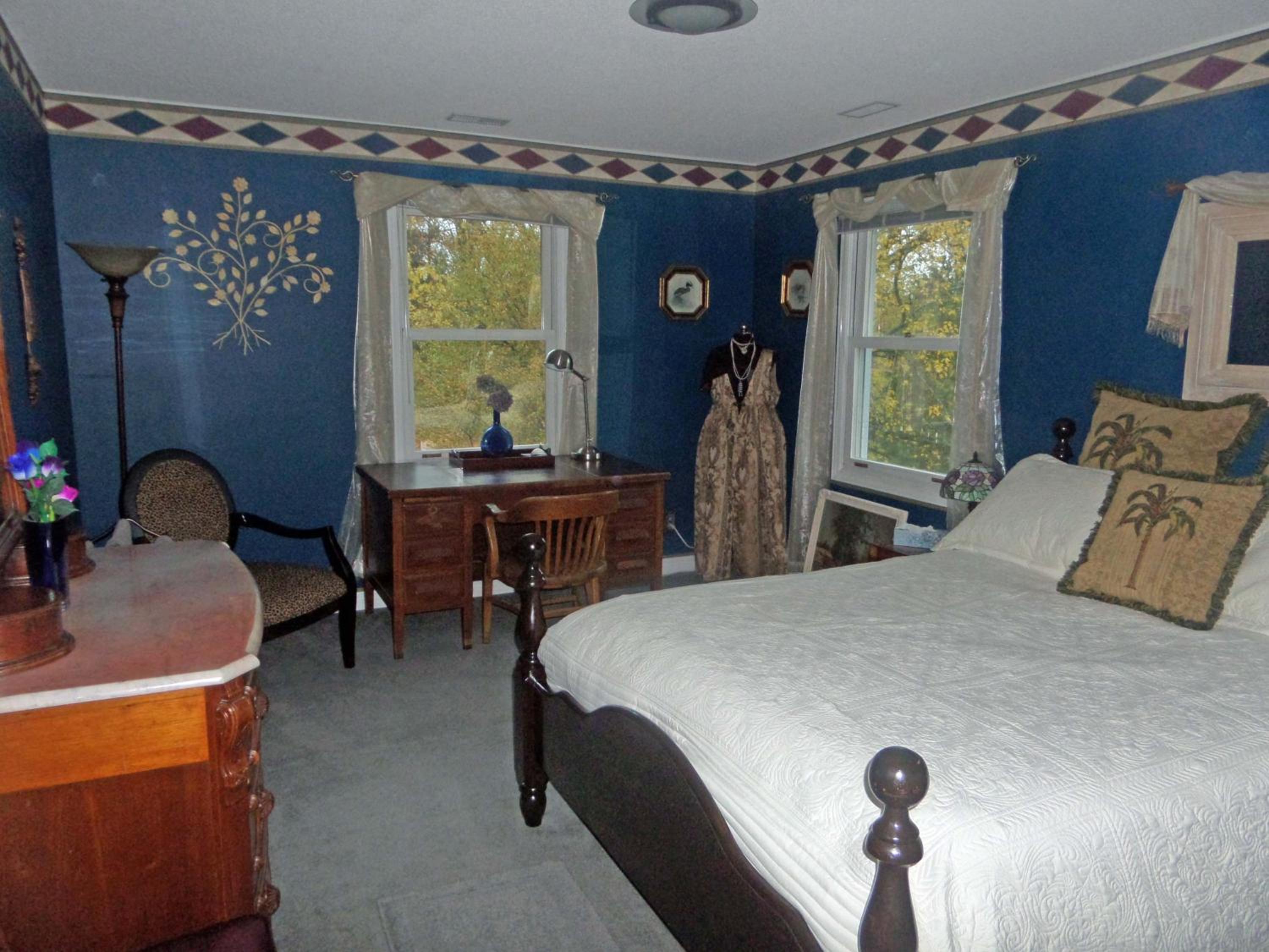 Inn on the Moraine