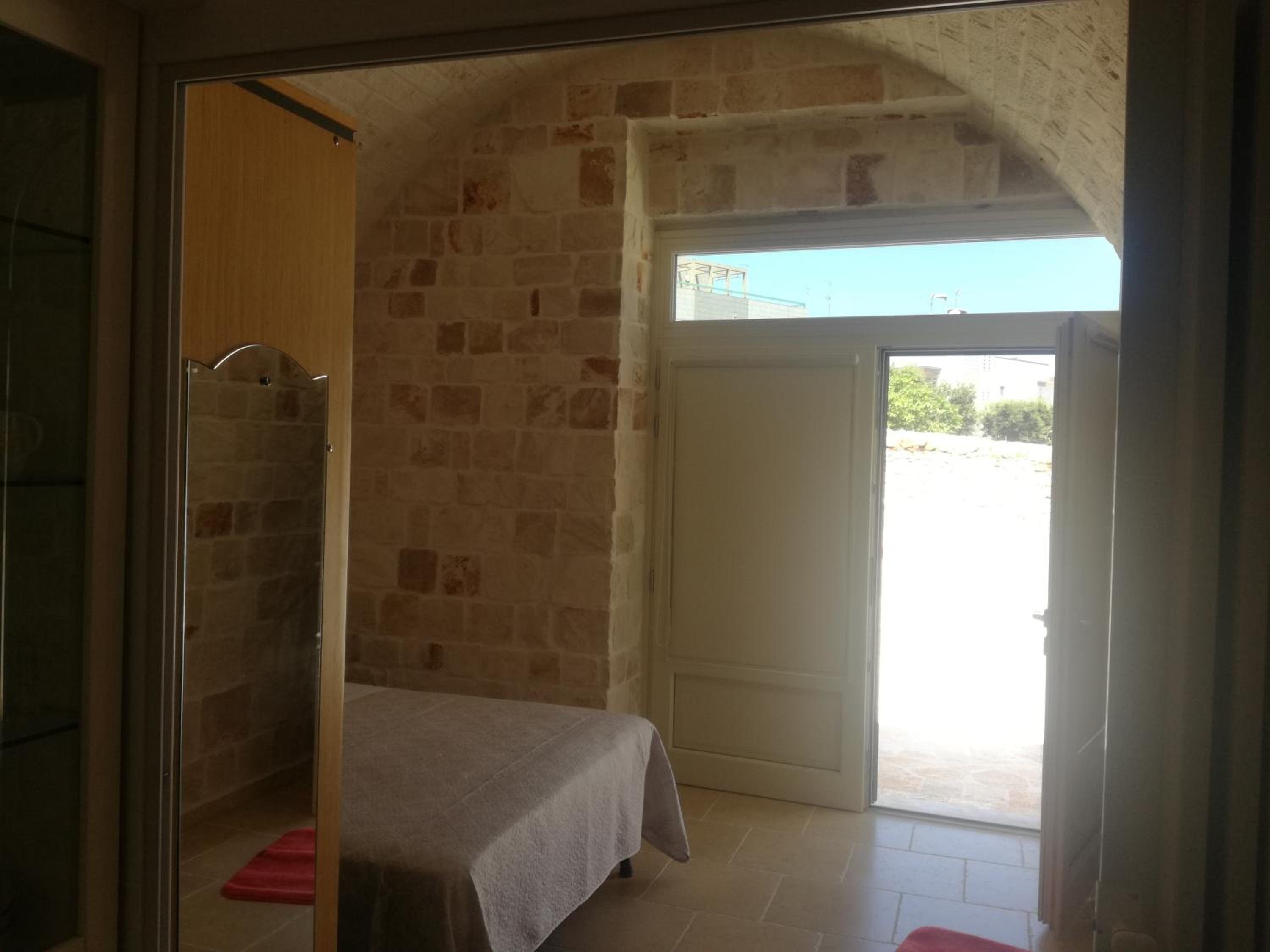 Trulli Manuela 2 photo 2