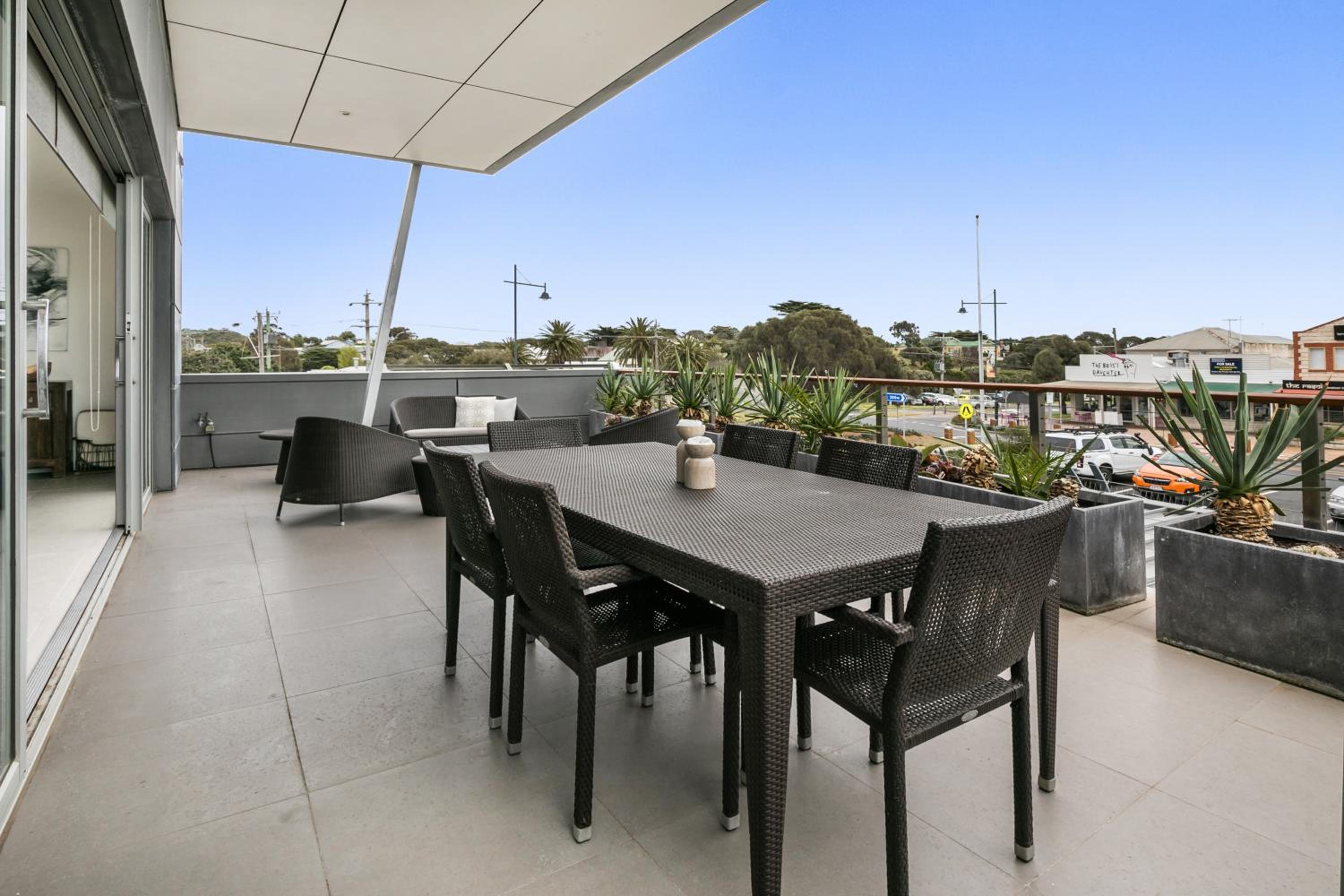 Saltwater Apartment Sorrento view 3