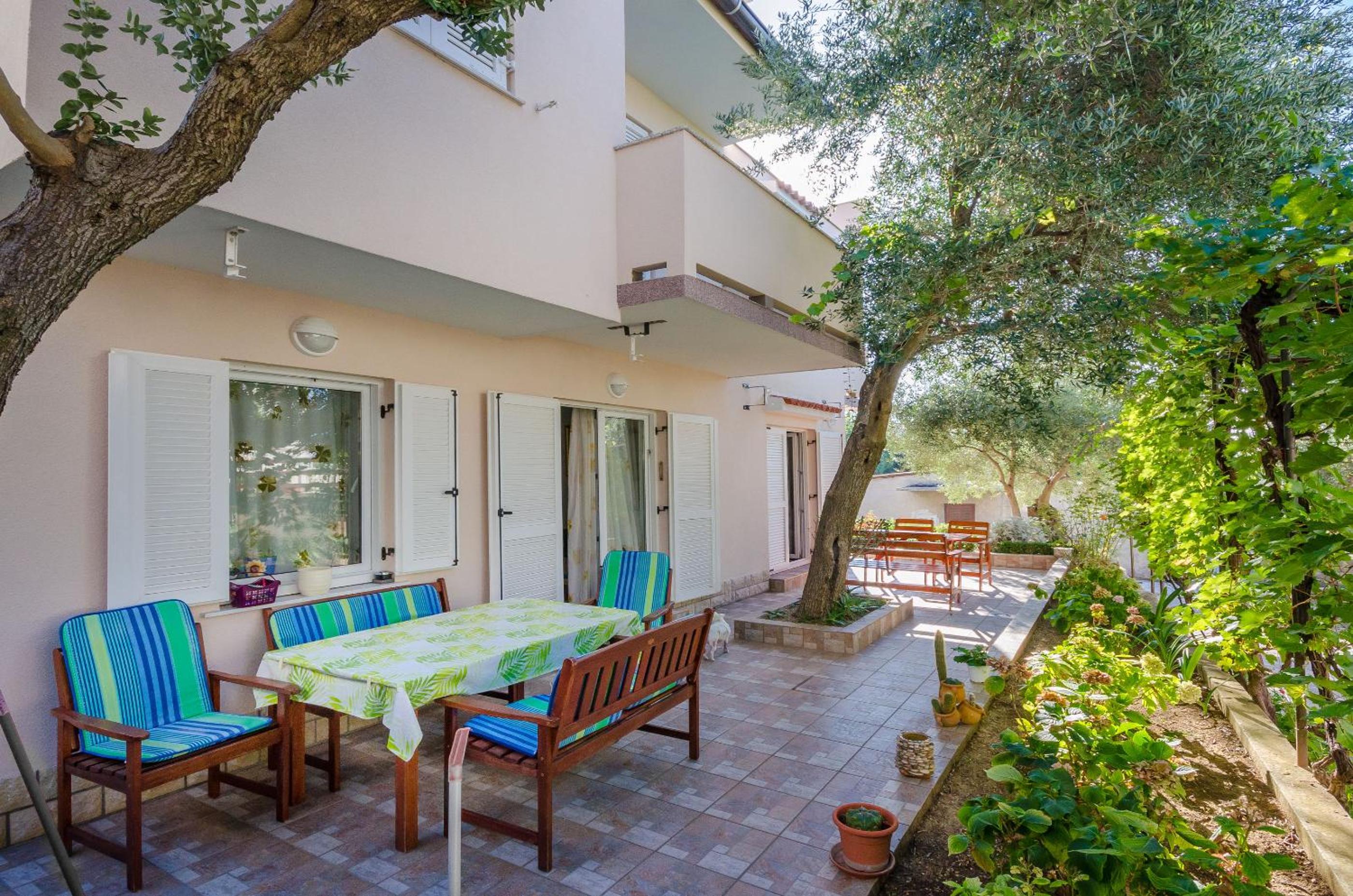 Apartments Blazenka view 3