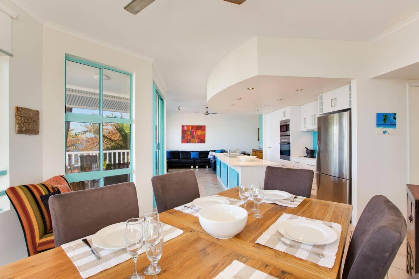 Trinity Beach Vacations - The Beach Shack 3BR Waterfront Resort, Own WIFI - Property Image 22