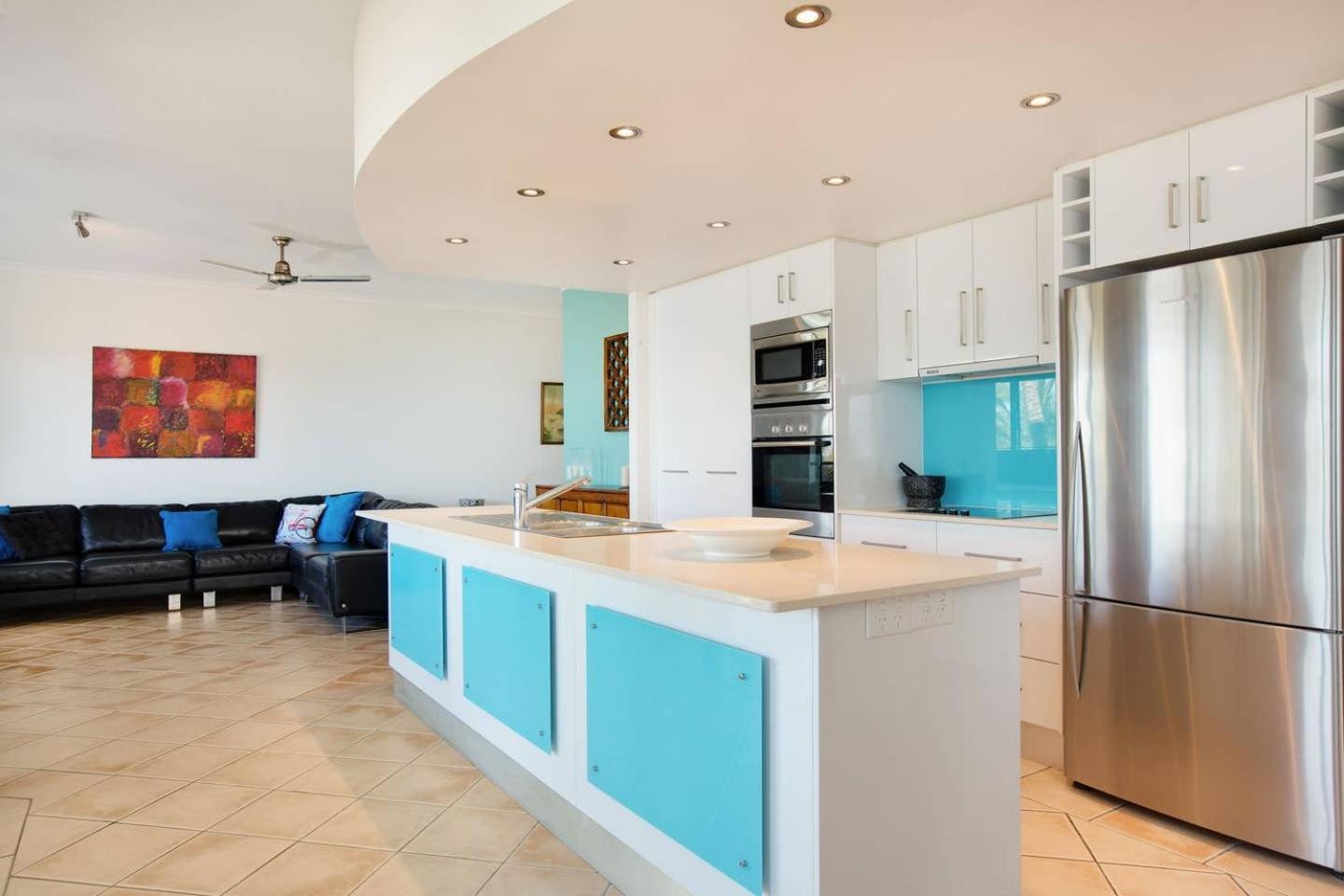 Trinity Beach Vacations - The Beach Shack 3BR Waterfront Resort, Own WIFI - Property Image 27