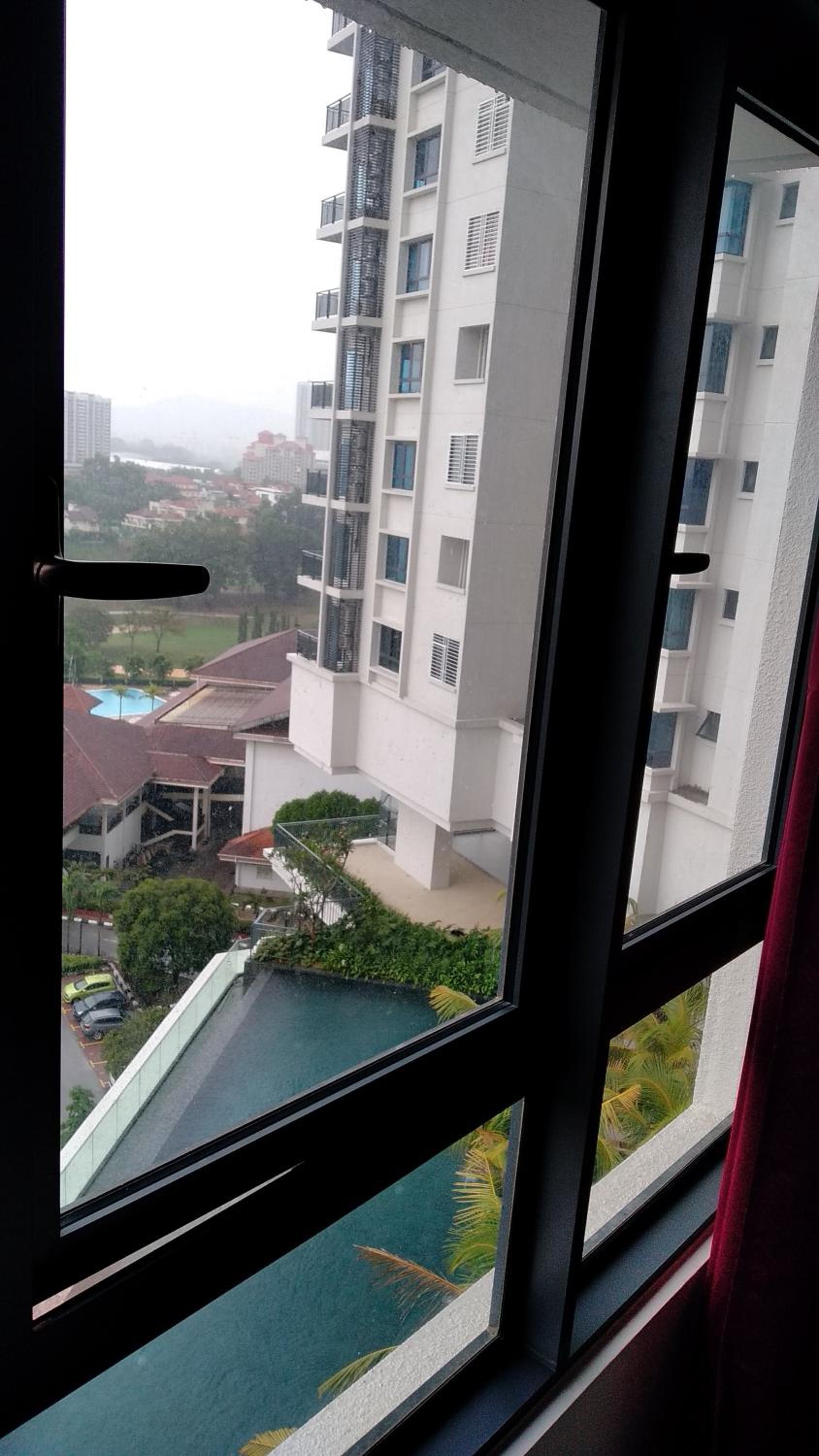 RESORT HOME WITH GOLF AND KLCC CITY VIEW NEAR TO BUKIT JALIL STADIUM & AXIATA ARENA