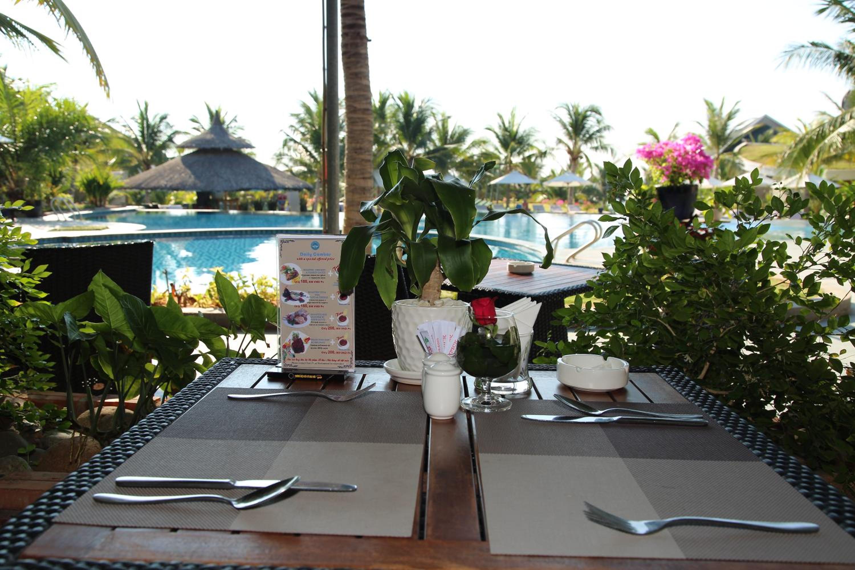 Sandunes Beach Resort & Spa