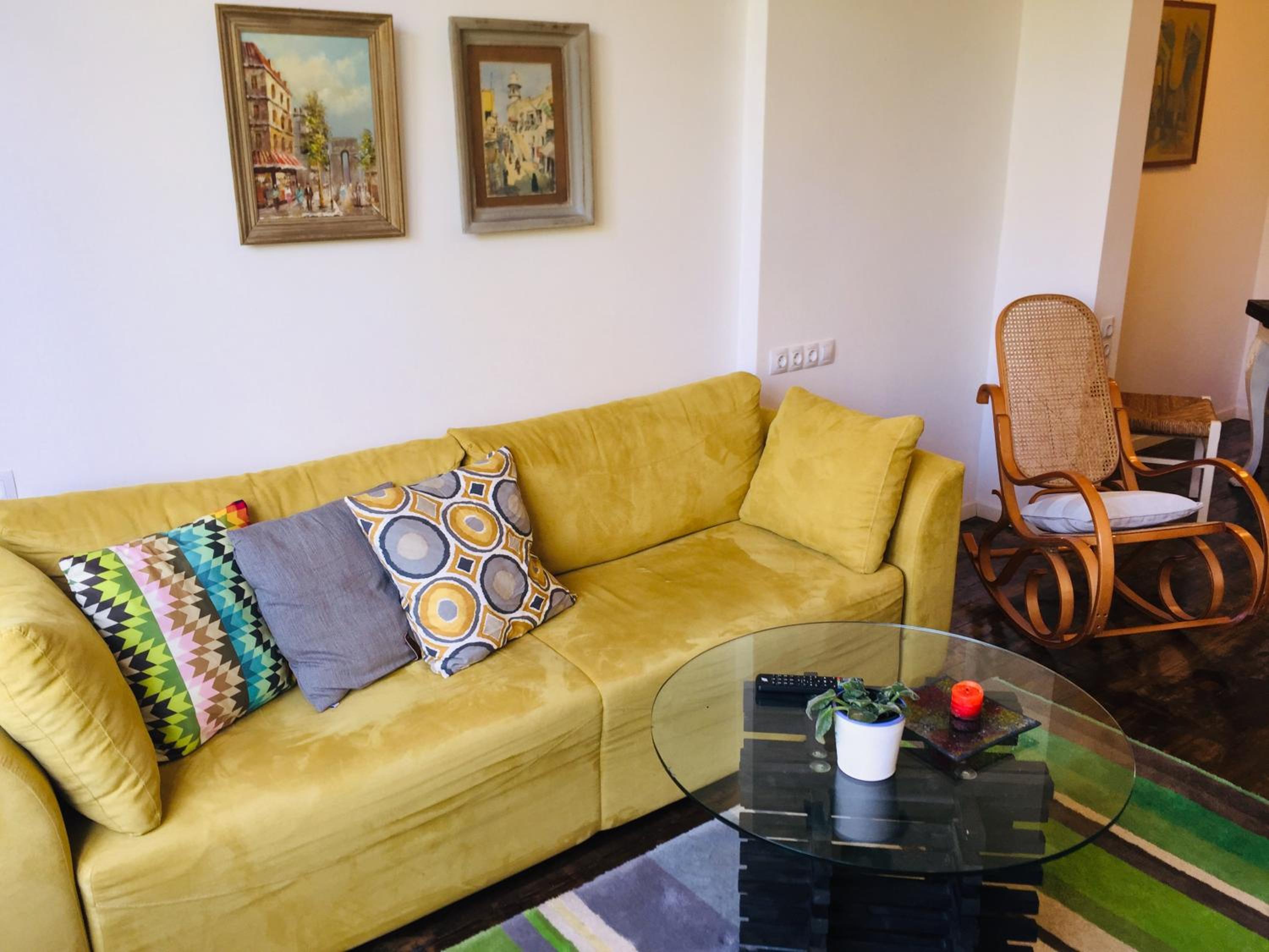 Sweet home in the heart of Sofia view 3