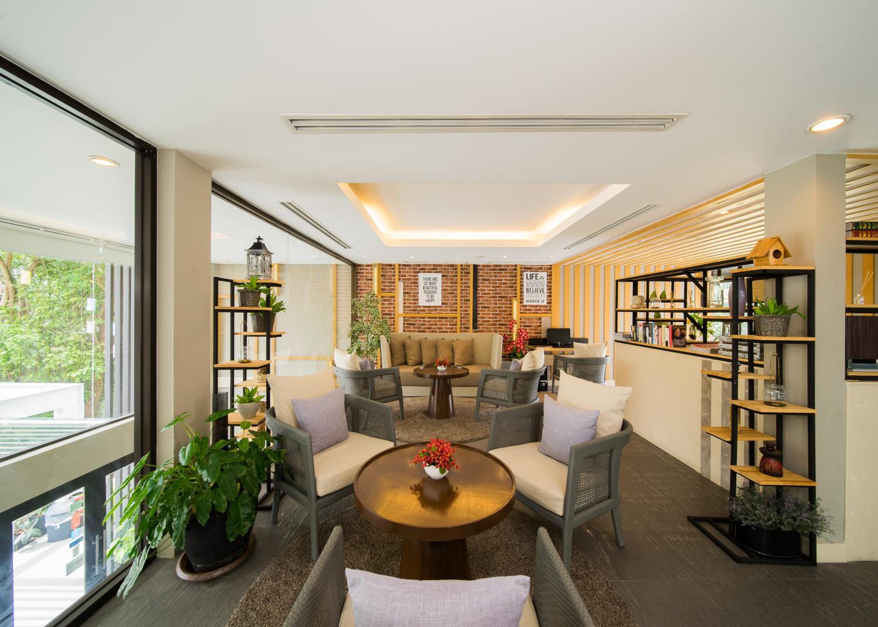 lounge