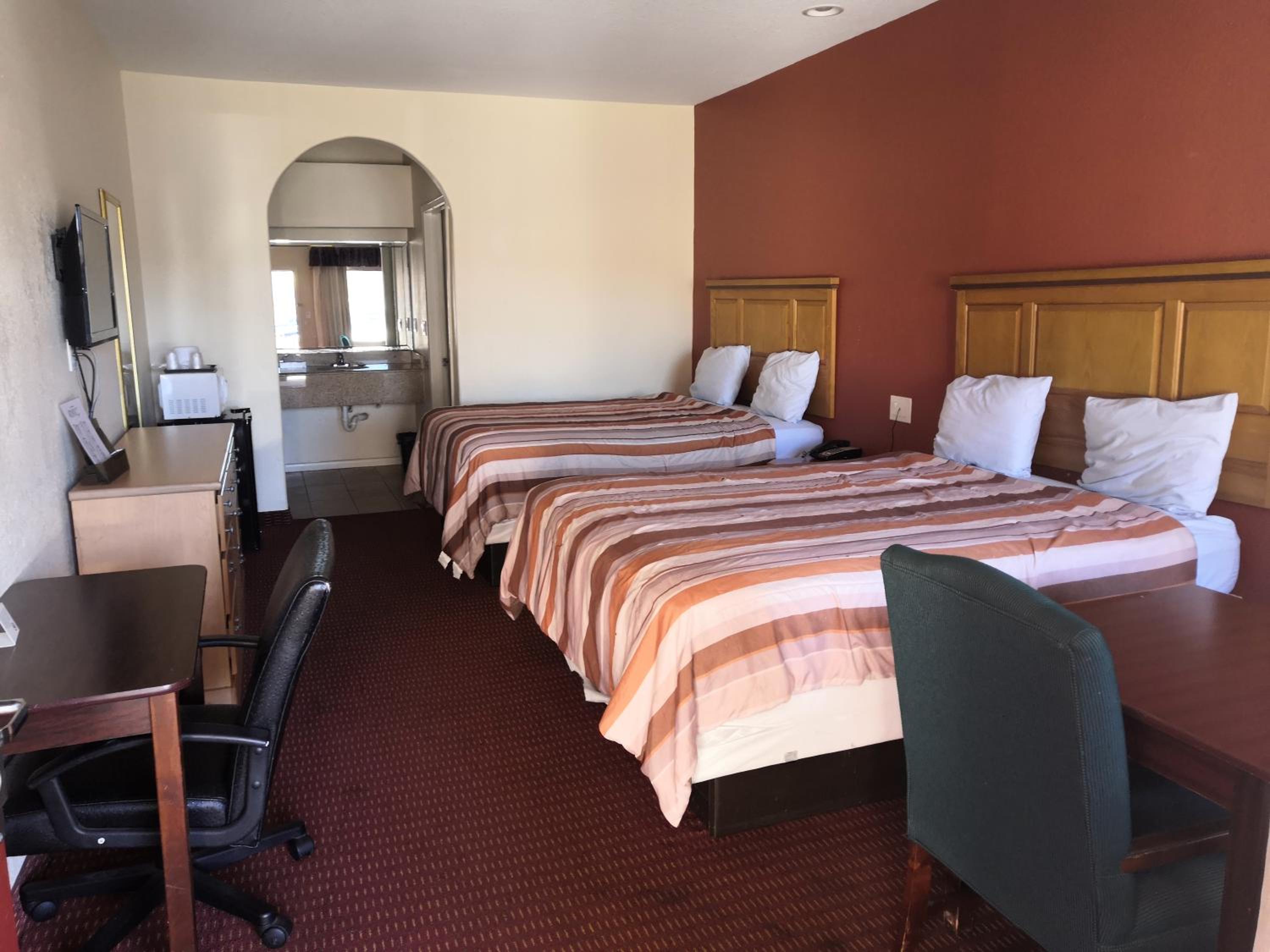 Scottish Inn Suites IAH West - Property Image 29