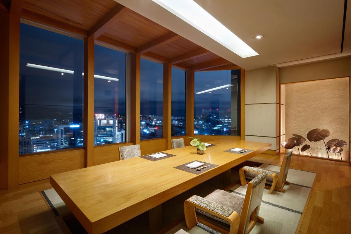 Lotte Hotel Seoul Executive Tower 53
