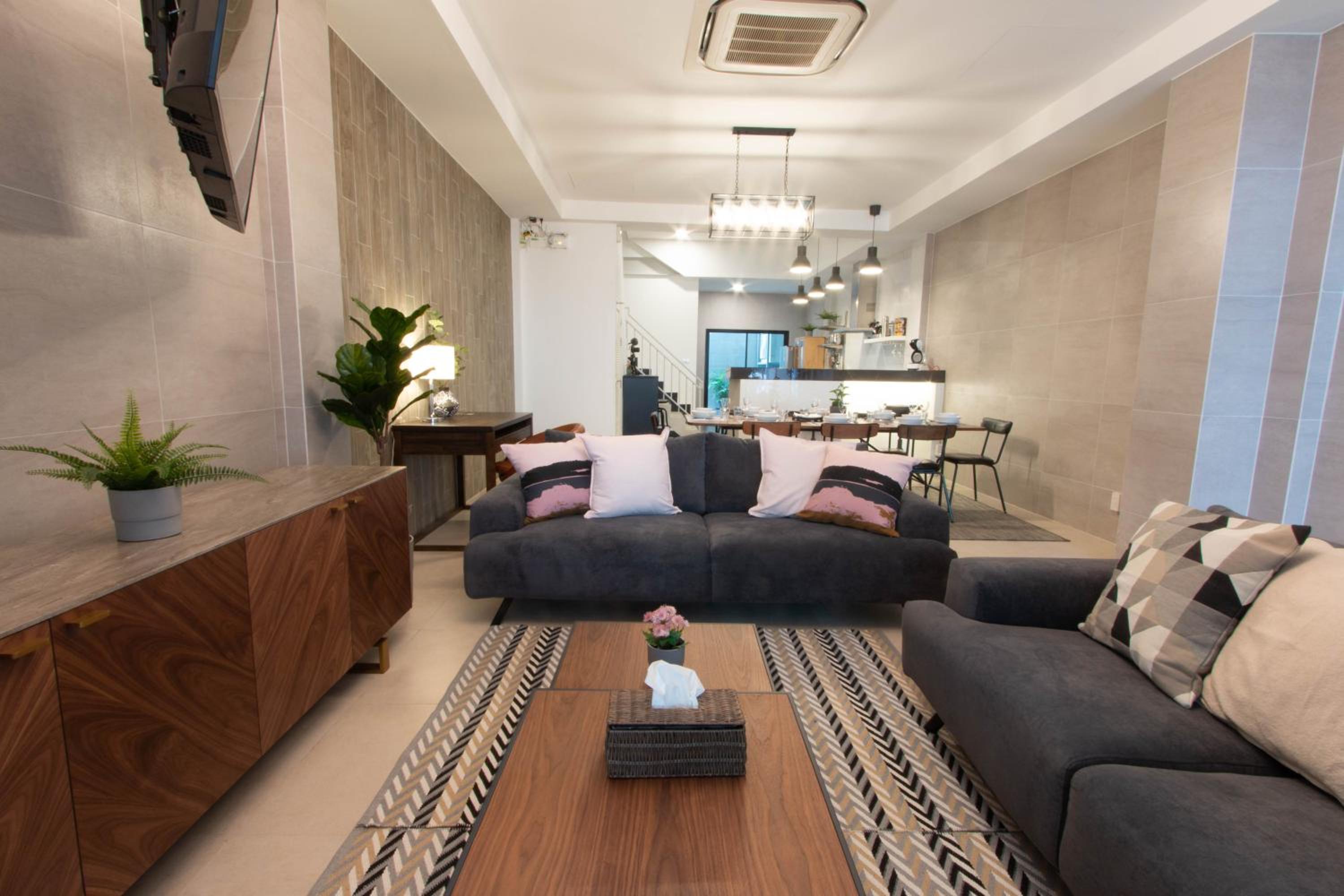 Airee Premier Residence