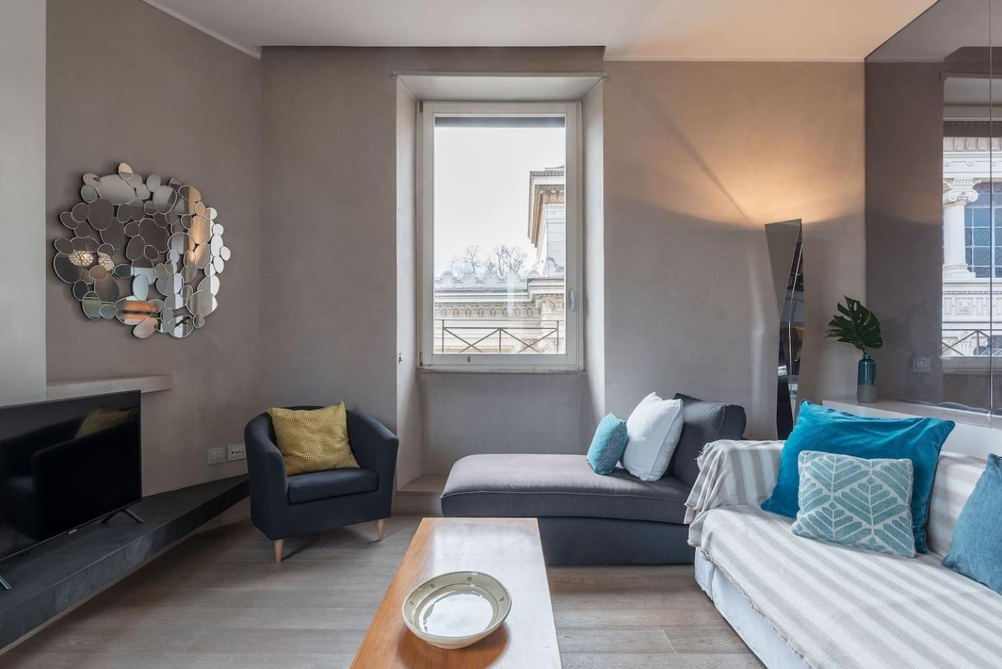 Stunning views over central Rome's rooftops - FromHometoRome