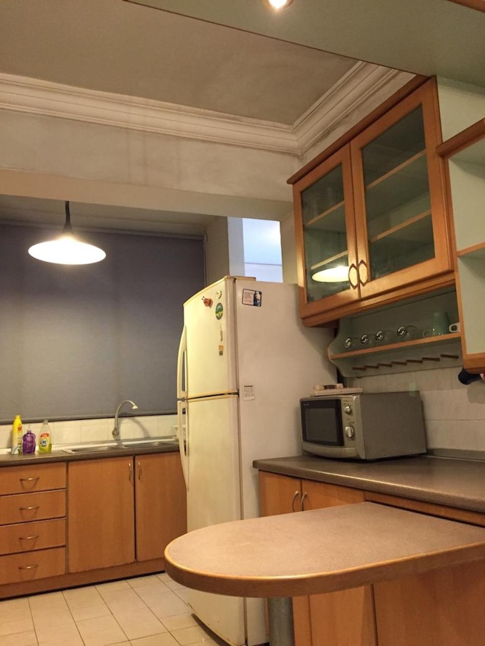 Cozy Kelana Jaya Semi-D Apt near Mall, College & Hospital photo 6