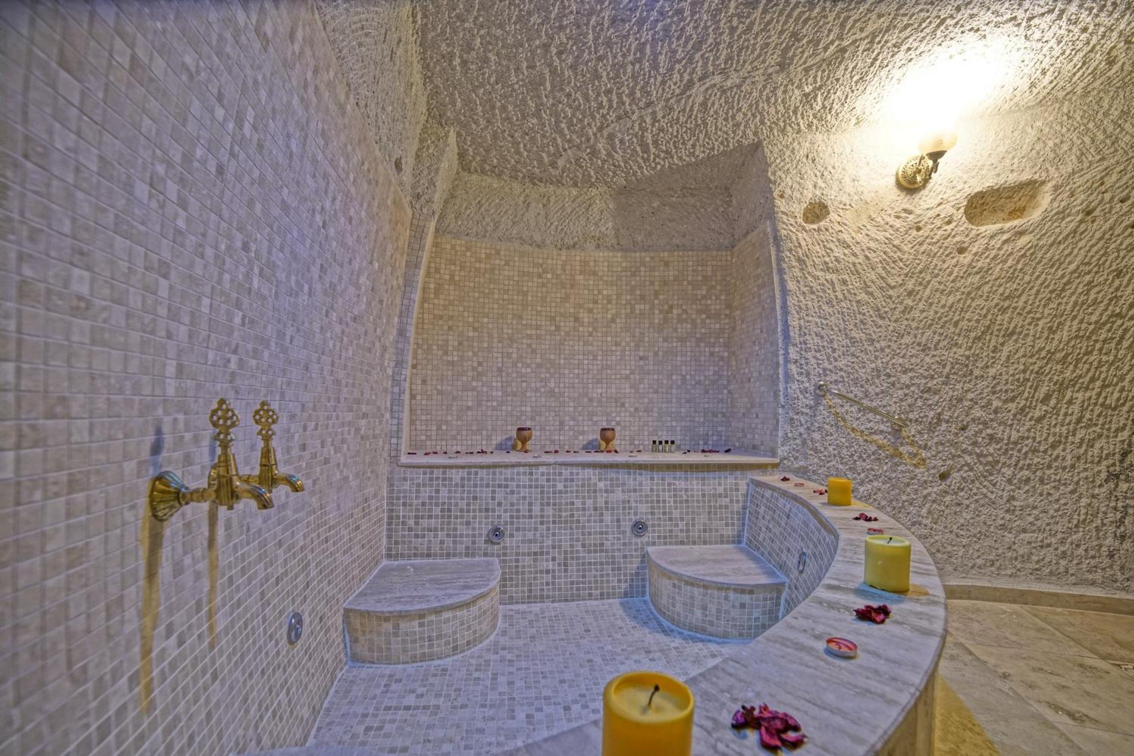 Zeus Cave Suites - Image 118