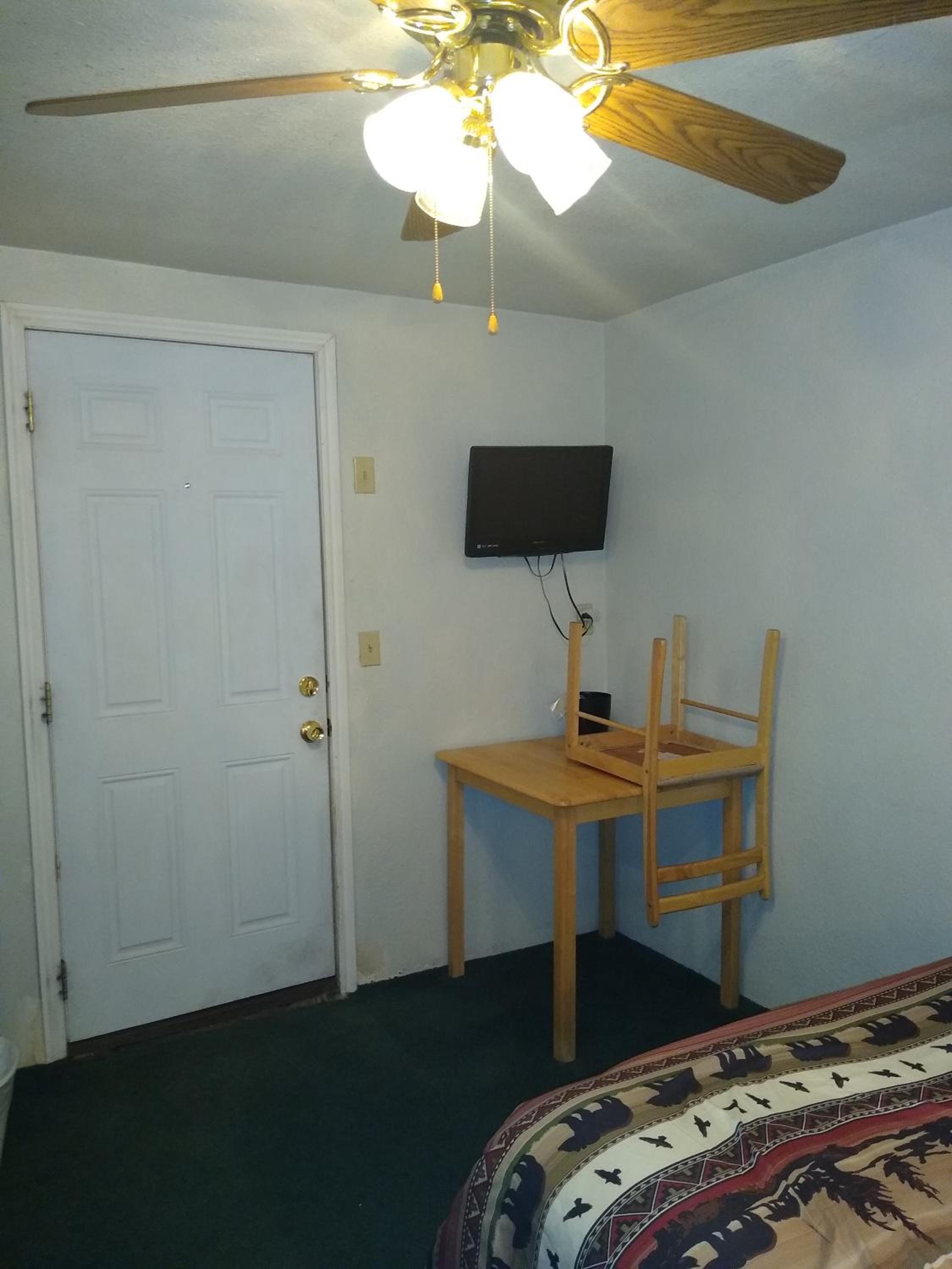 Photo 6