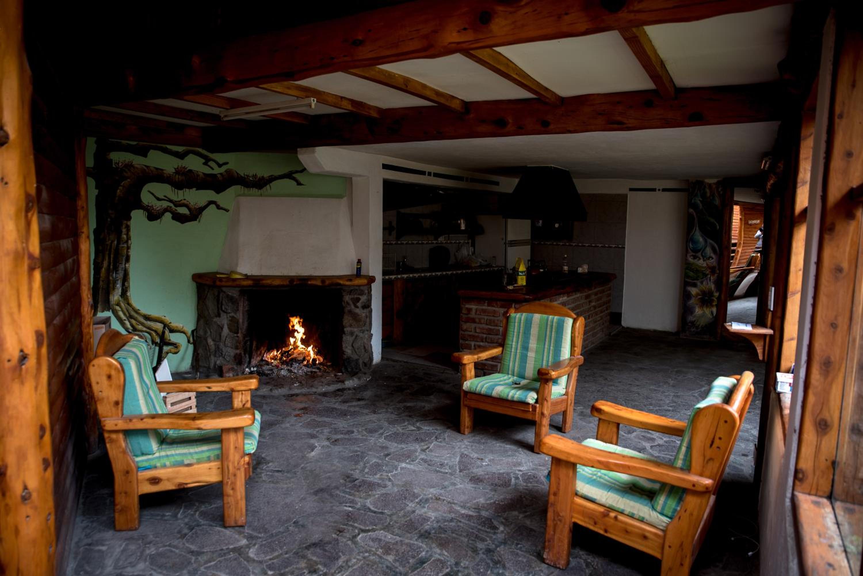 Jardín de Rosas Hostel