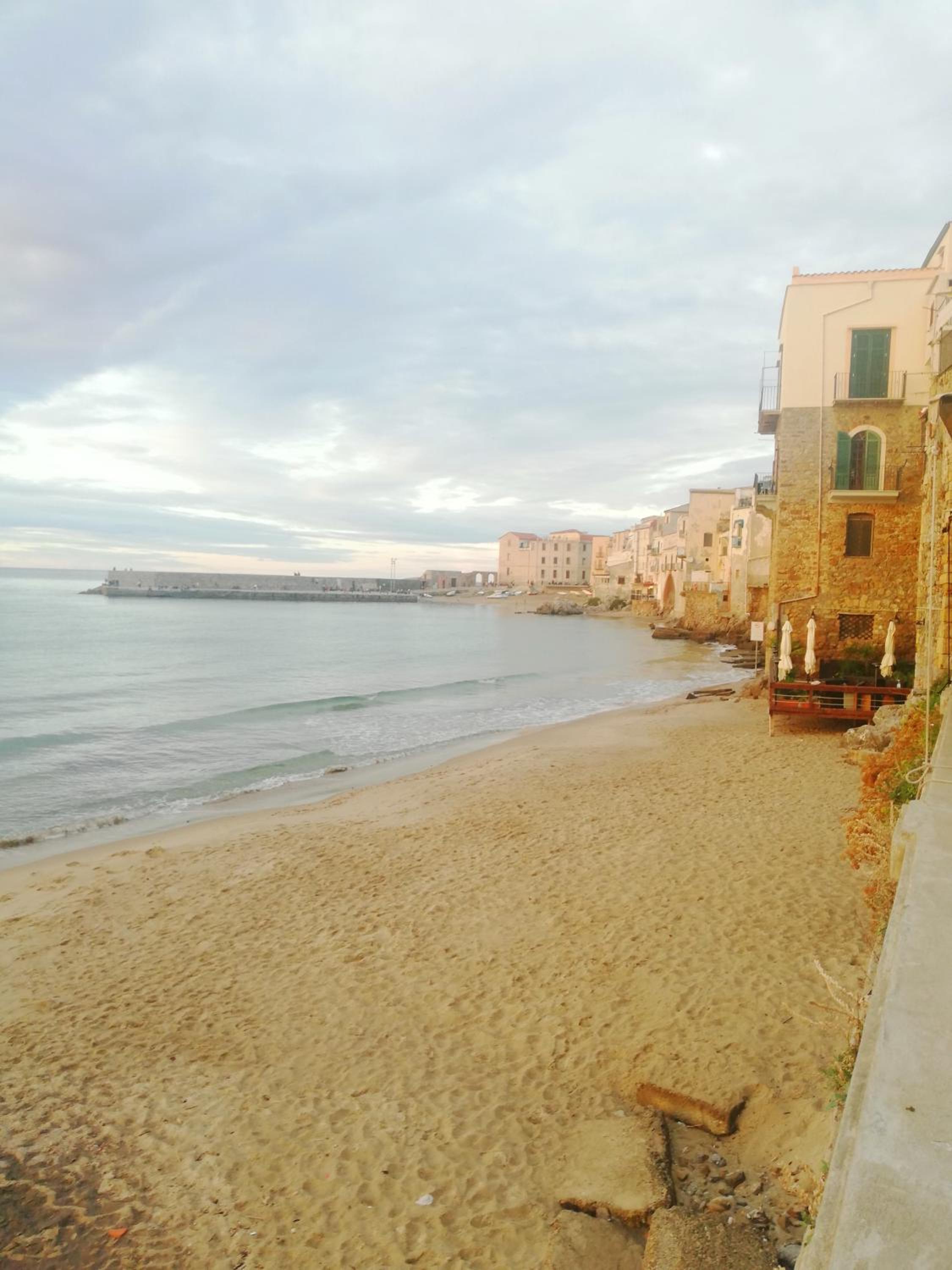 Relax house view 3
