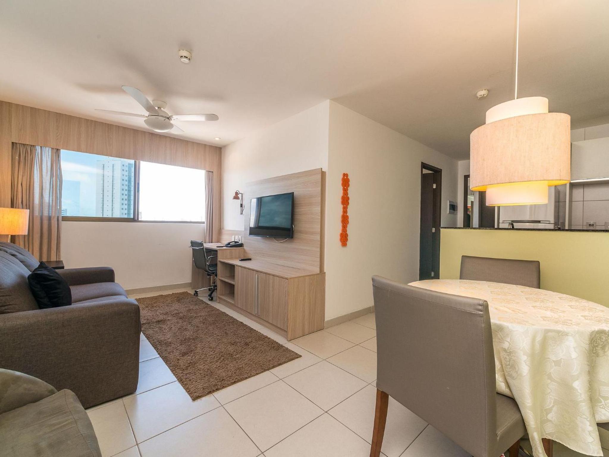 Excelente Flat em Boa Viagem 2 quartos Beach Class Ideal para Família ou Viagens de Negócio NOB2104