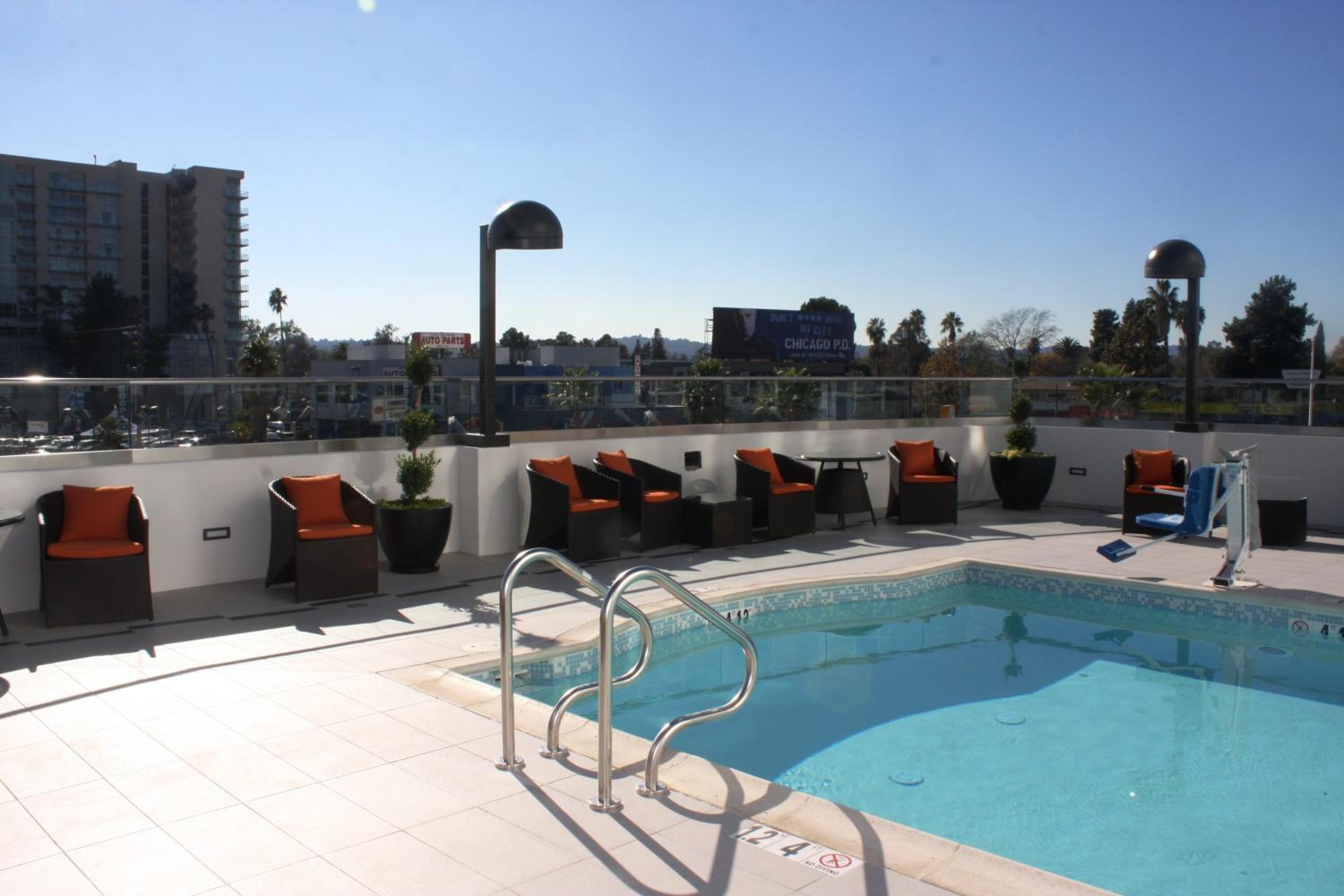 North Hollywood Vacations - Holiday Inn Express North Hollywood - Burbank Area, an IHG Hotel - Property Image 21