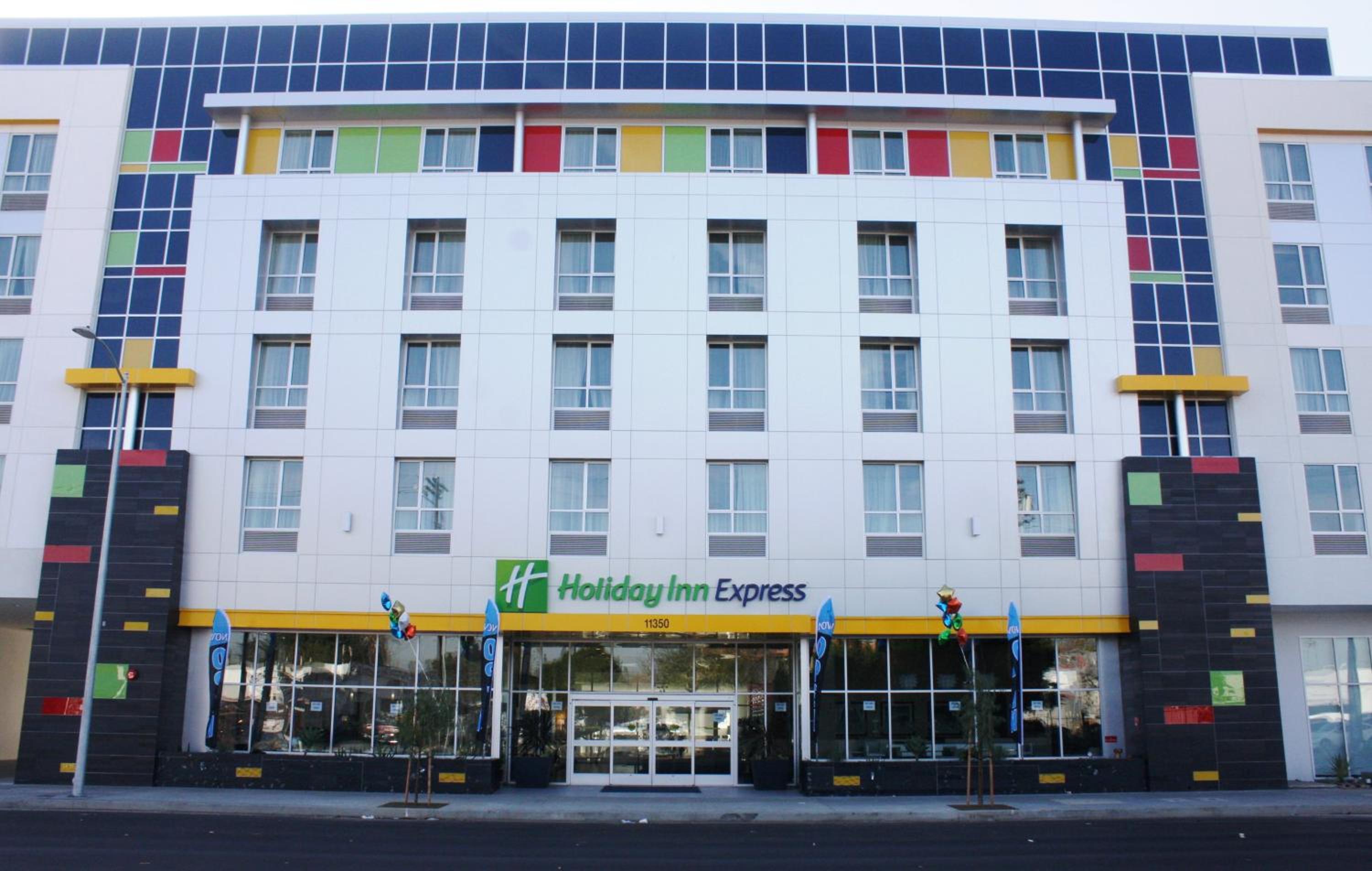 North Hollywood Vacations - Holiday Inn Express North Hollywood - Burbank Area, an IHG Hotel - Property Image 32