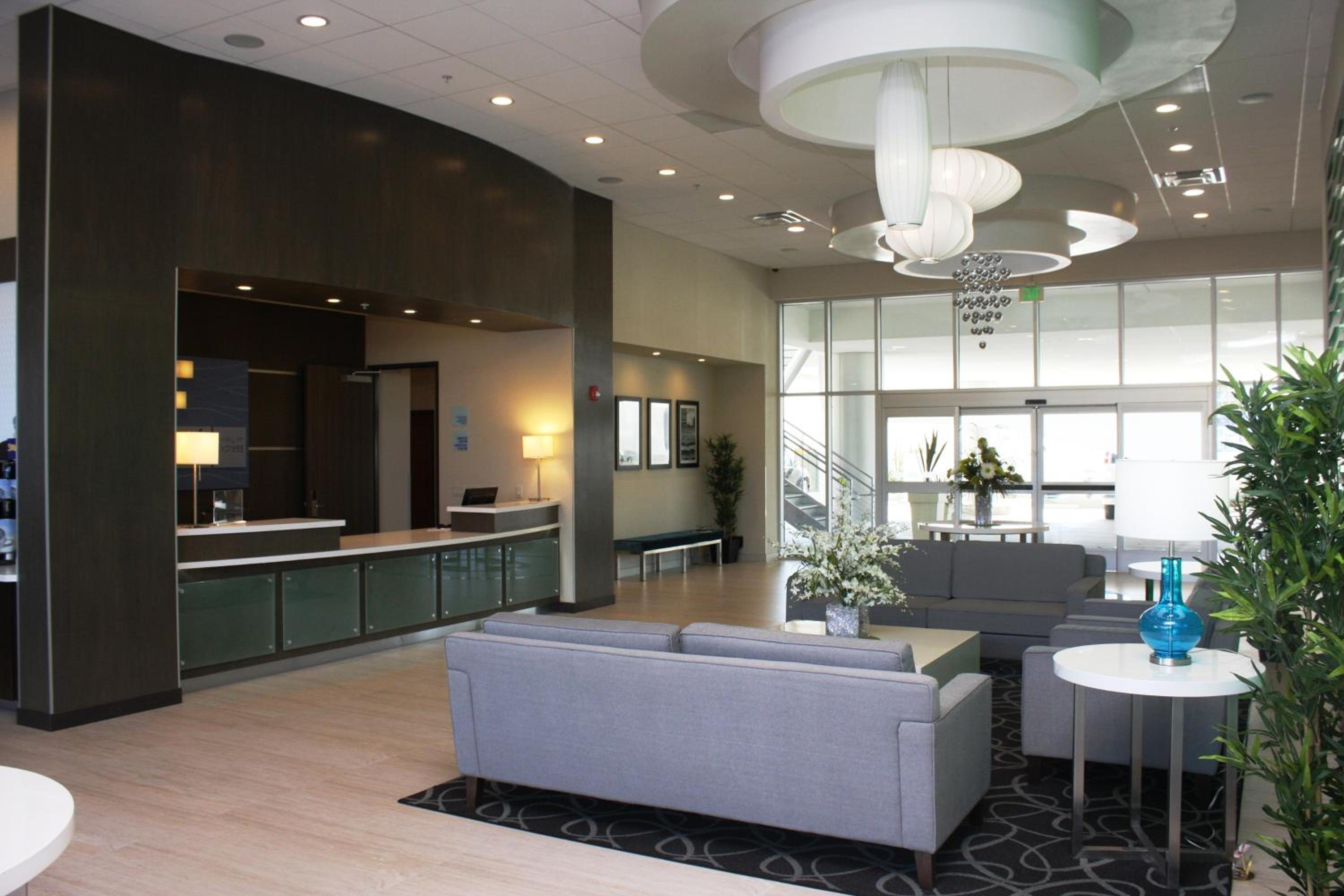 North Hollywood Vacations - Holiday Inn Express North Hollywood - Burbank Area, an IHG Hotel - Property Image 15