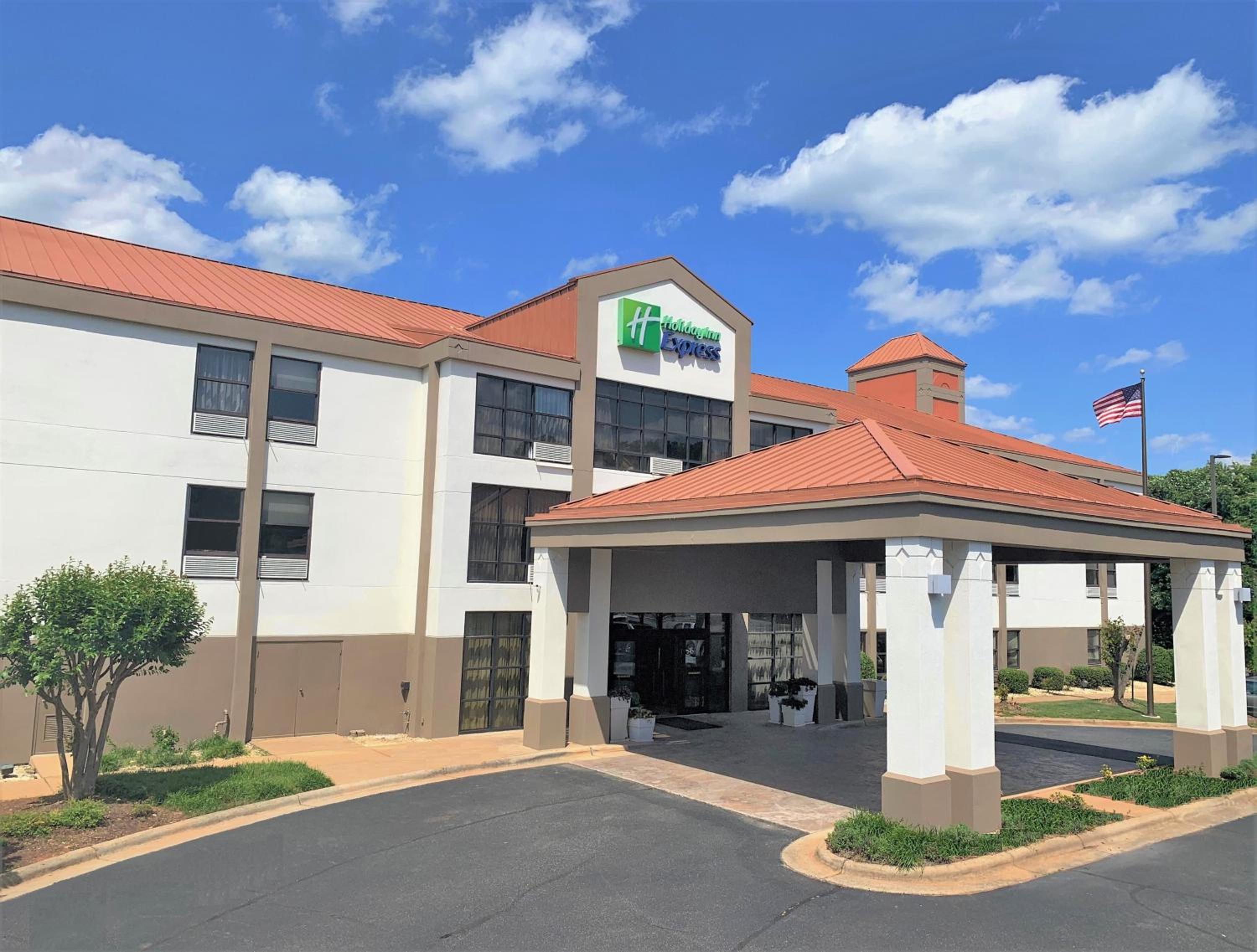 Hotel Holiday Inn Express Hillsborough (durham Area) By Ihg