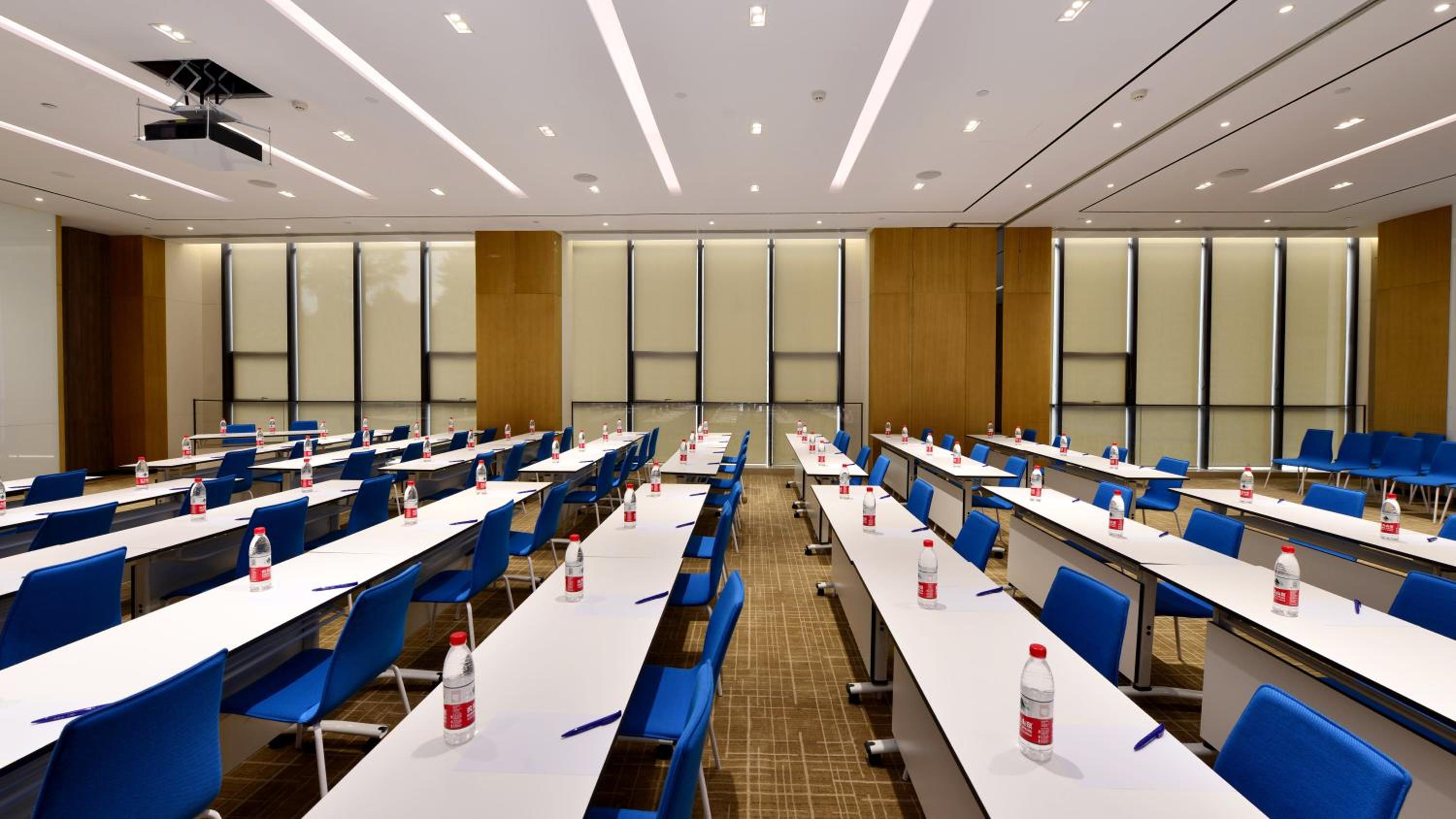 Holiday Inn Express Luanchuan by IHG
