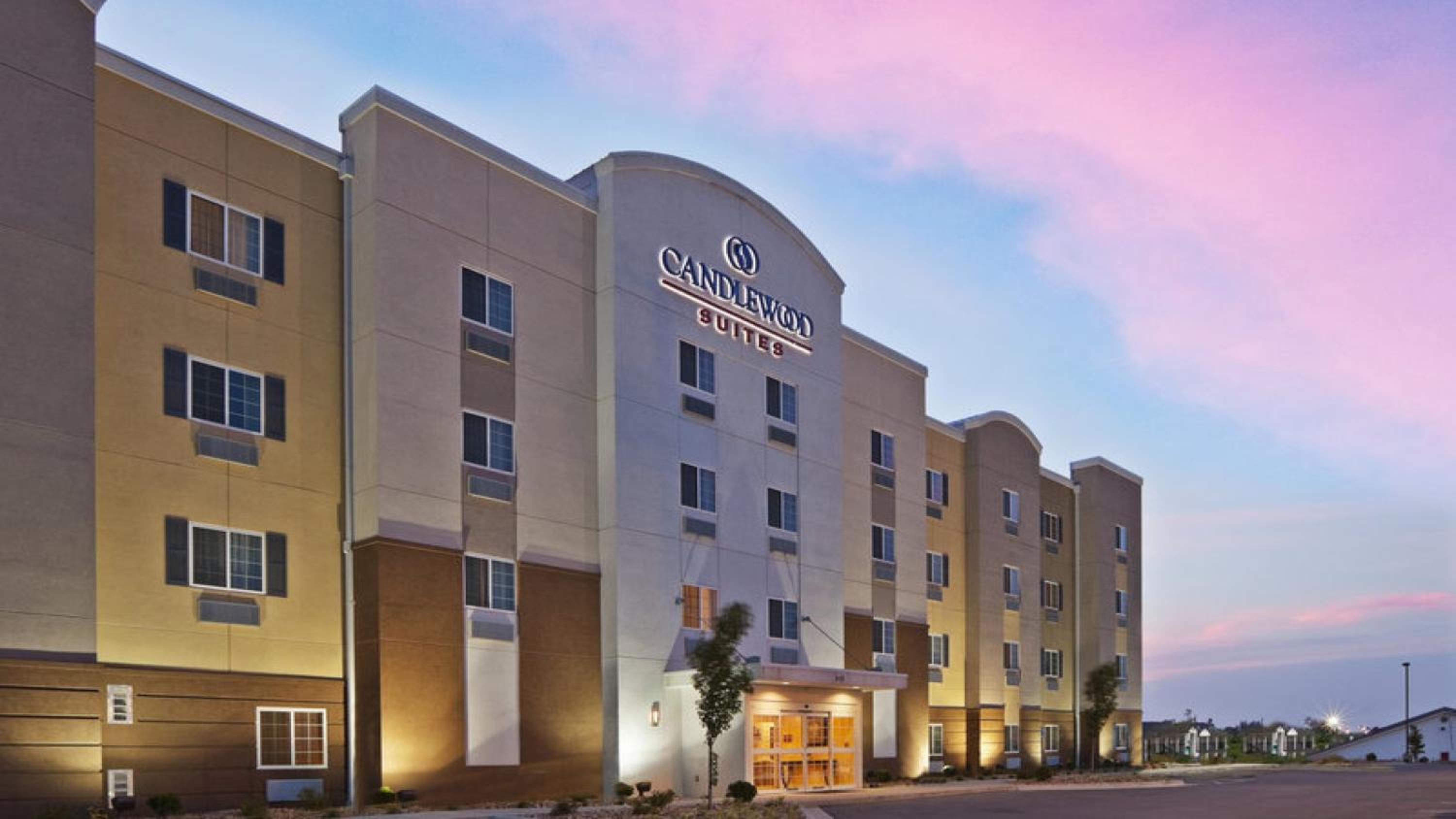 Hotel Candlewood Suites Midland, an IHG Hotel