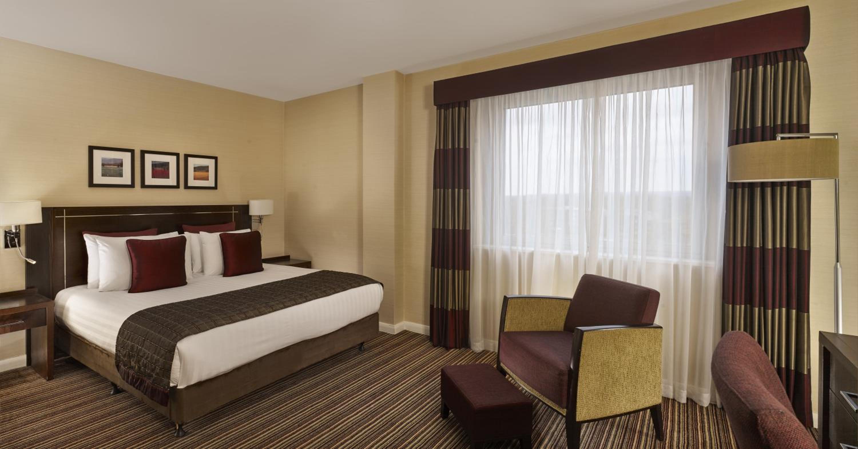 Crawley Vacations - Crowne Plaza London - Gatwick Airport, an IHG Hotel - Property Image 12