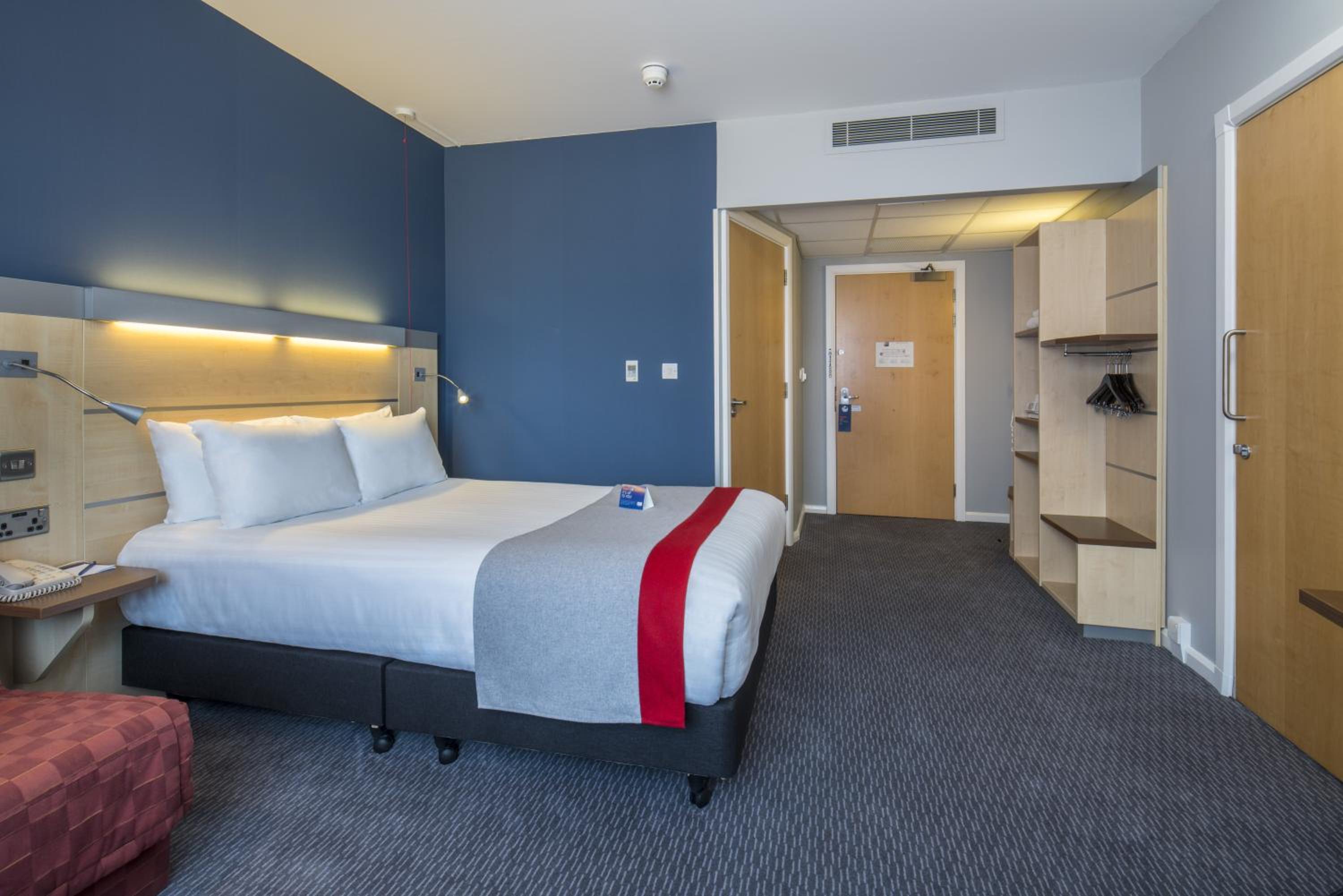 Leicester Vacations - Holiday Inn Express Leicester City, an IHG Hotel - Property Image 43