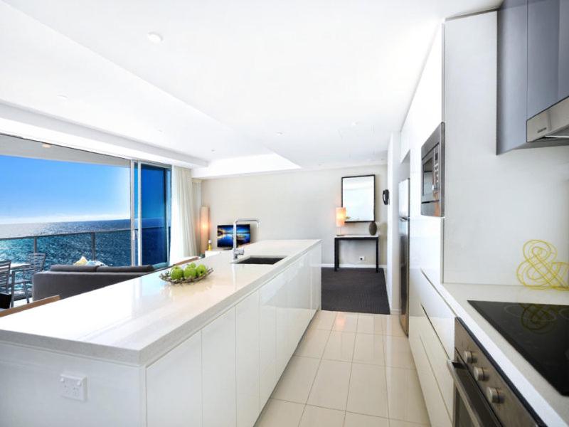 Number 1 H Residences - WiFi, Parking & More by Gold Coast Holidays