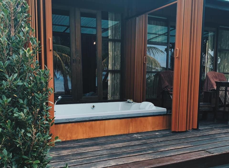 Thiwson Beach Resort - SHA Extra Plus