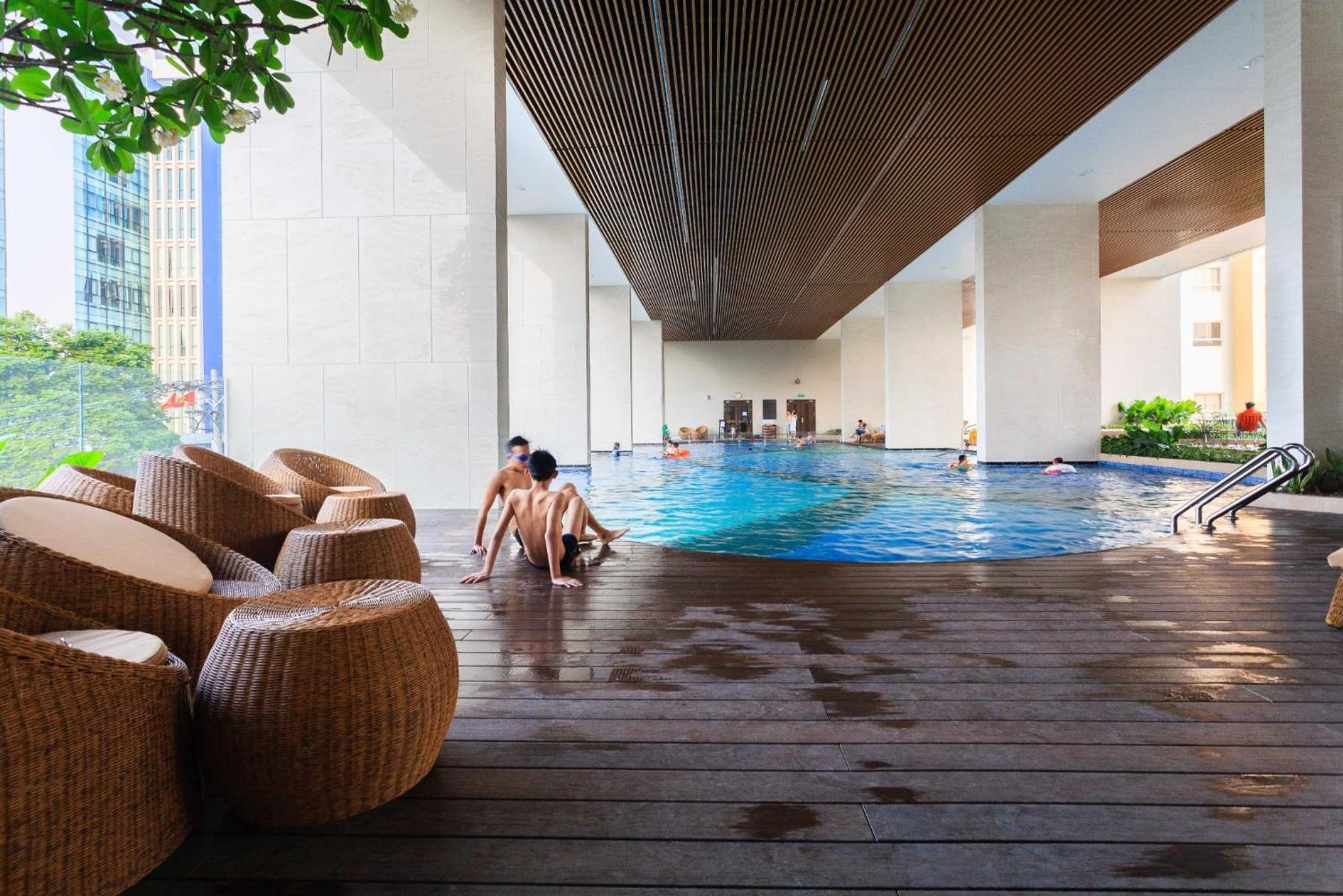 iHome Furnished Apartments with Free Gym & Pool, Airport Pick-Up Service