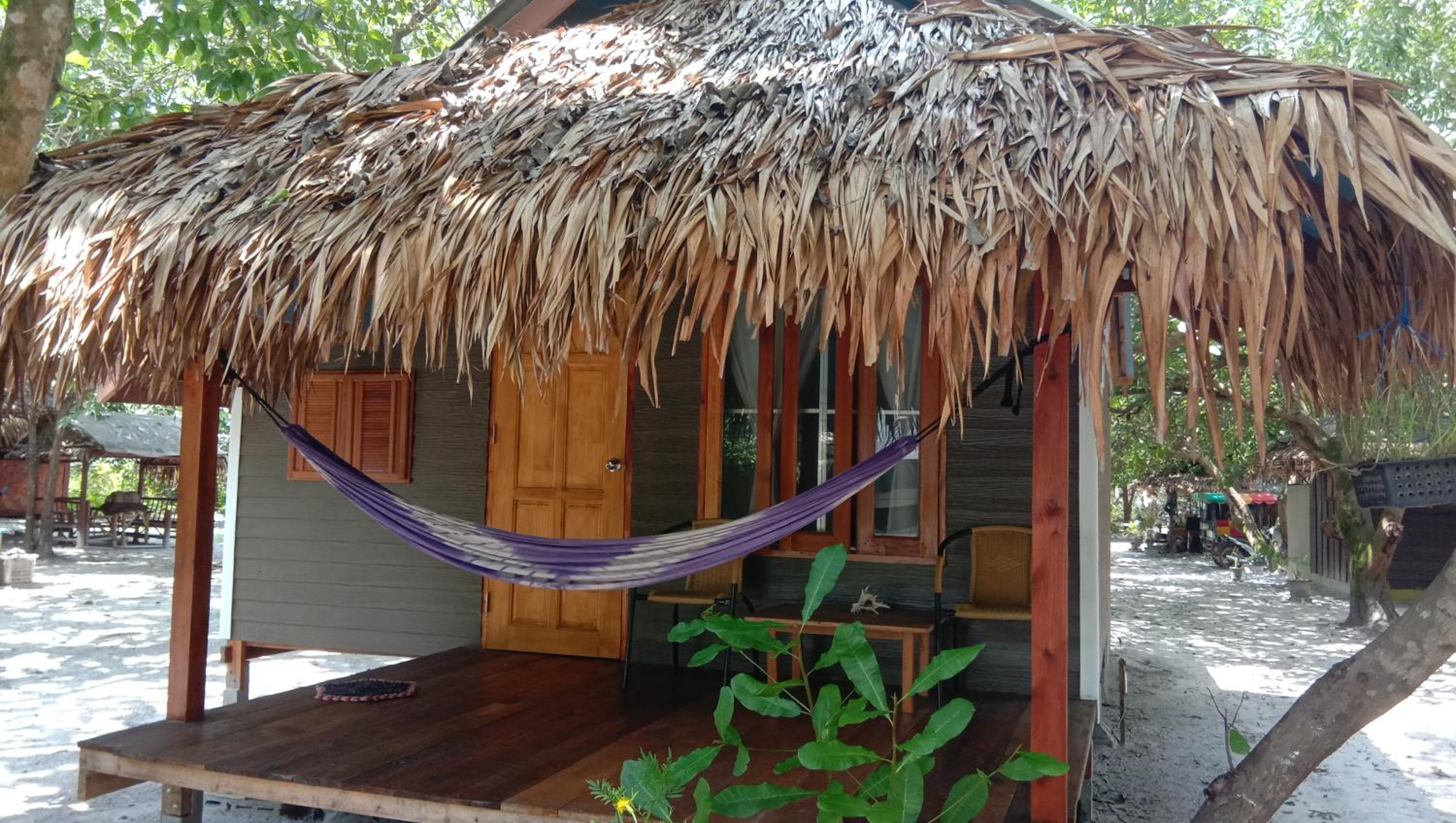 Lazy Hut