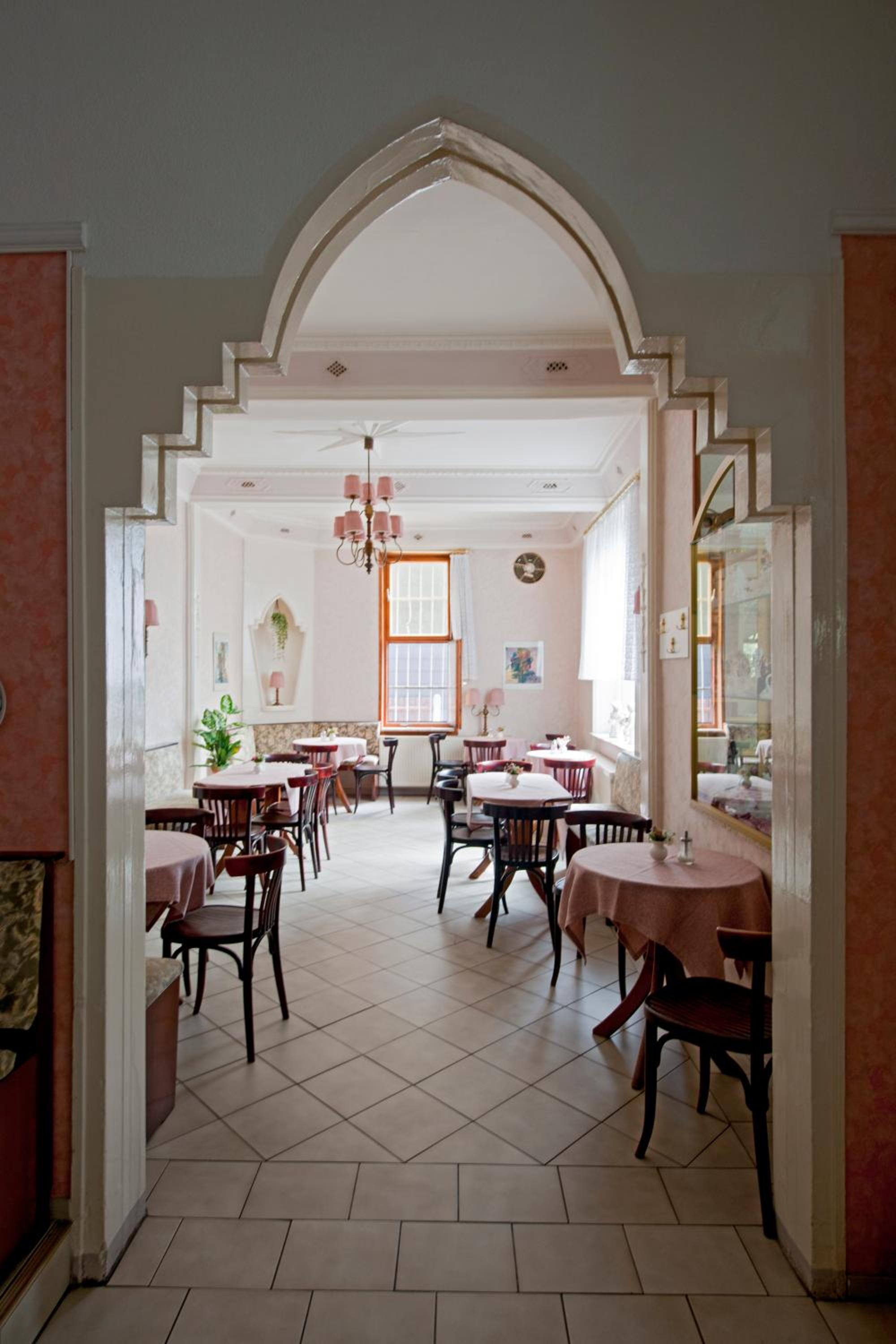 Pension Cafe Suzette