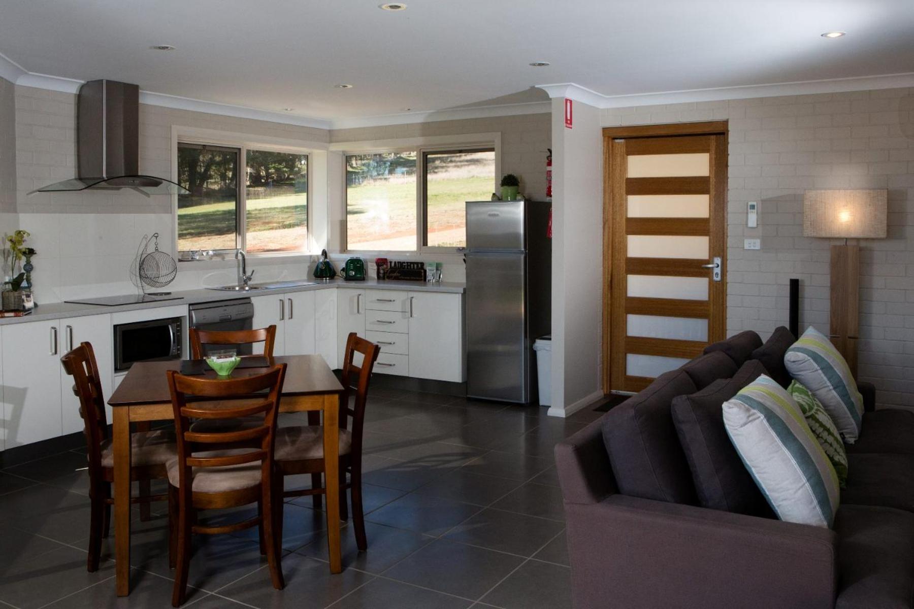 Lakeview Luxury Retreat