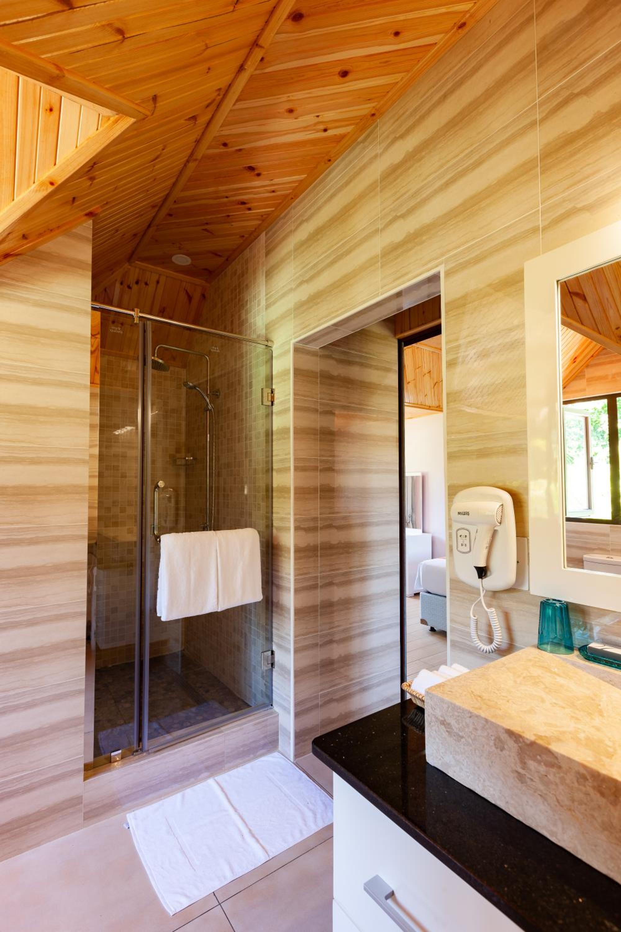 Casa De Leela Self Catering Guest House