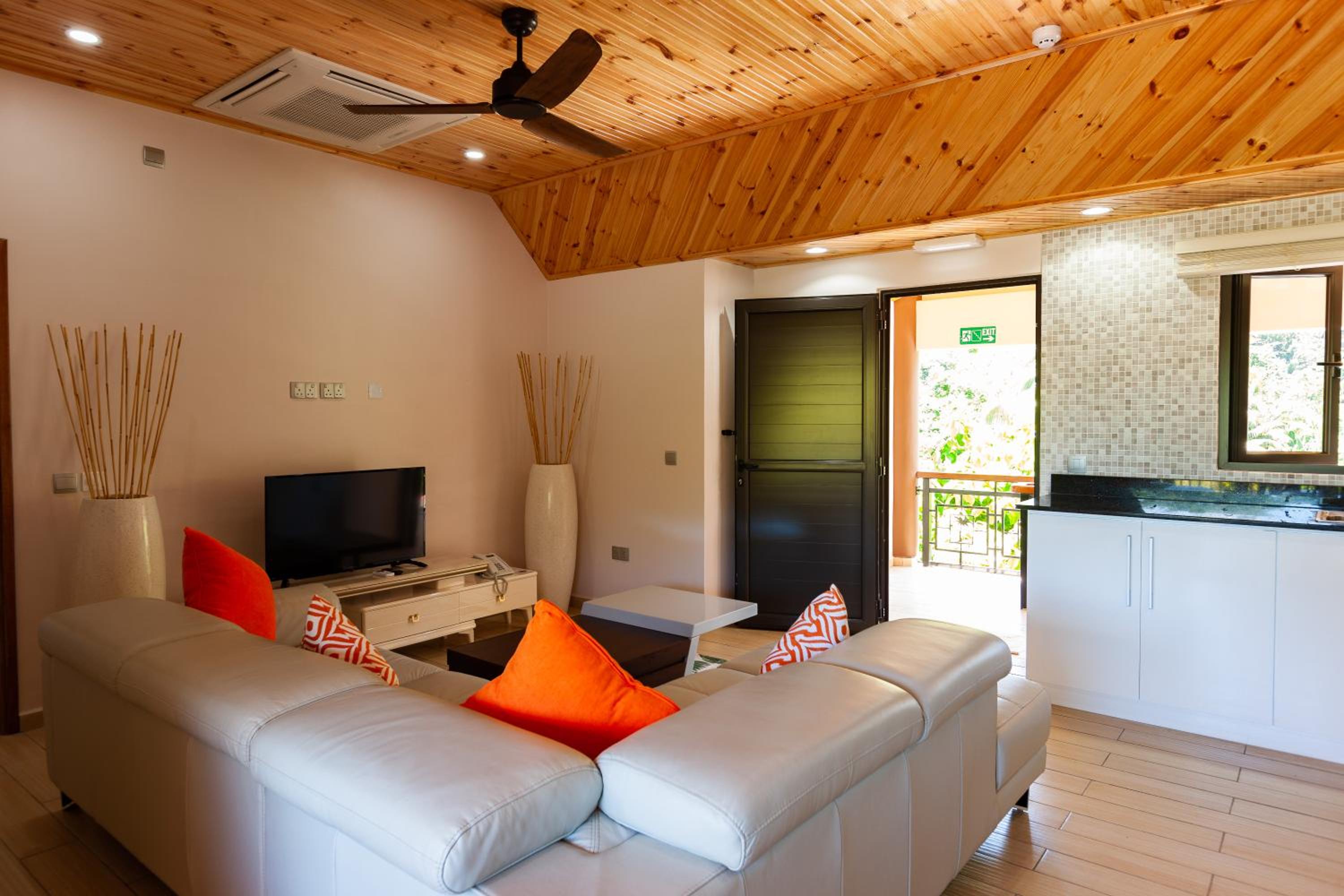 Casa De Leela Self Catering Guest House
