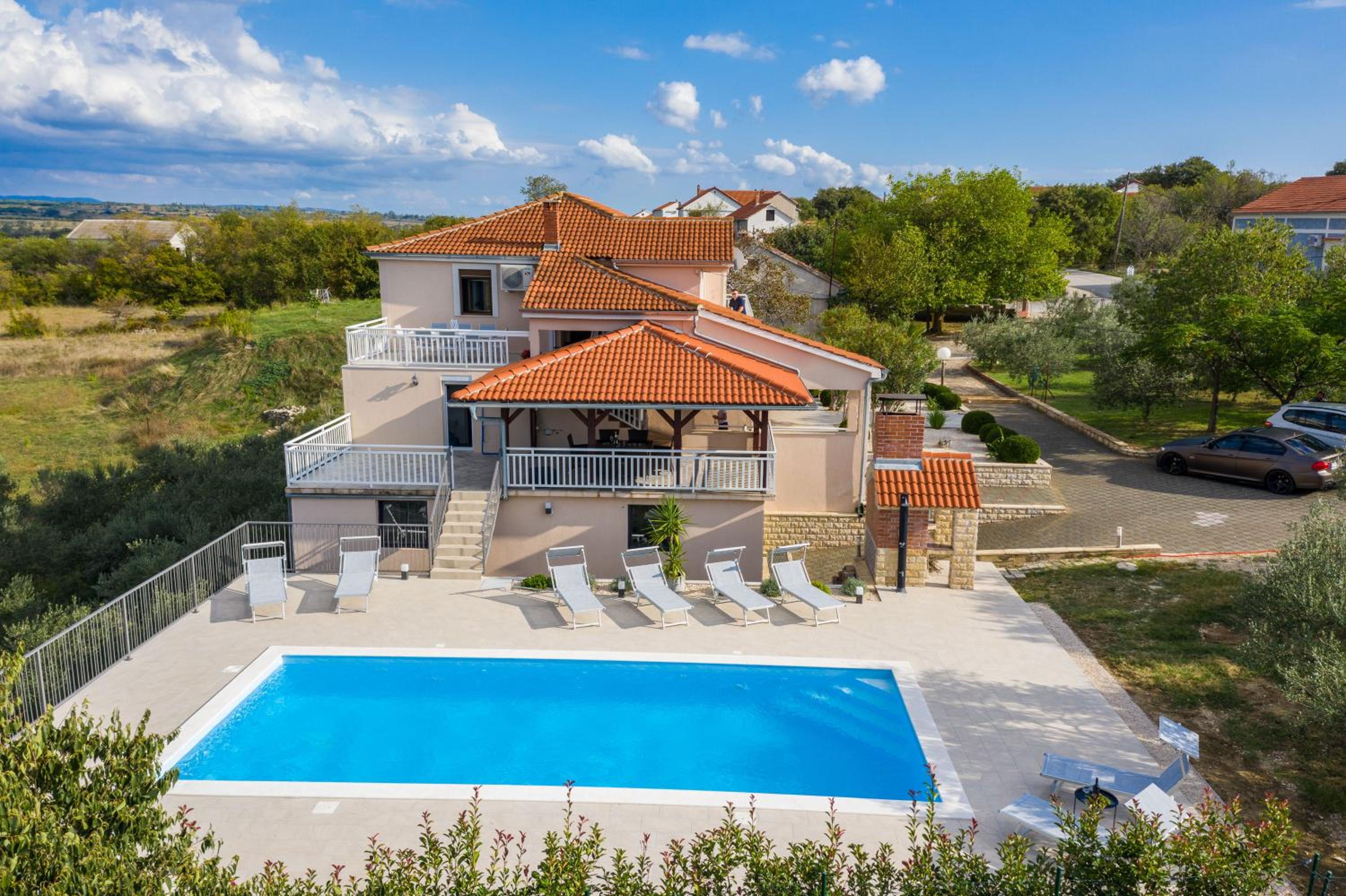 Vila Luna Apartments view 5