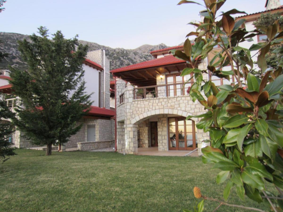 Sky Shades Chalet photo 4