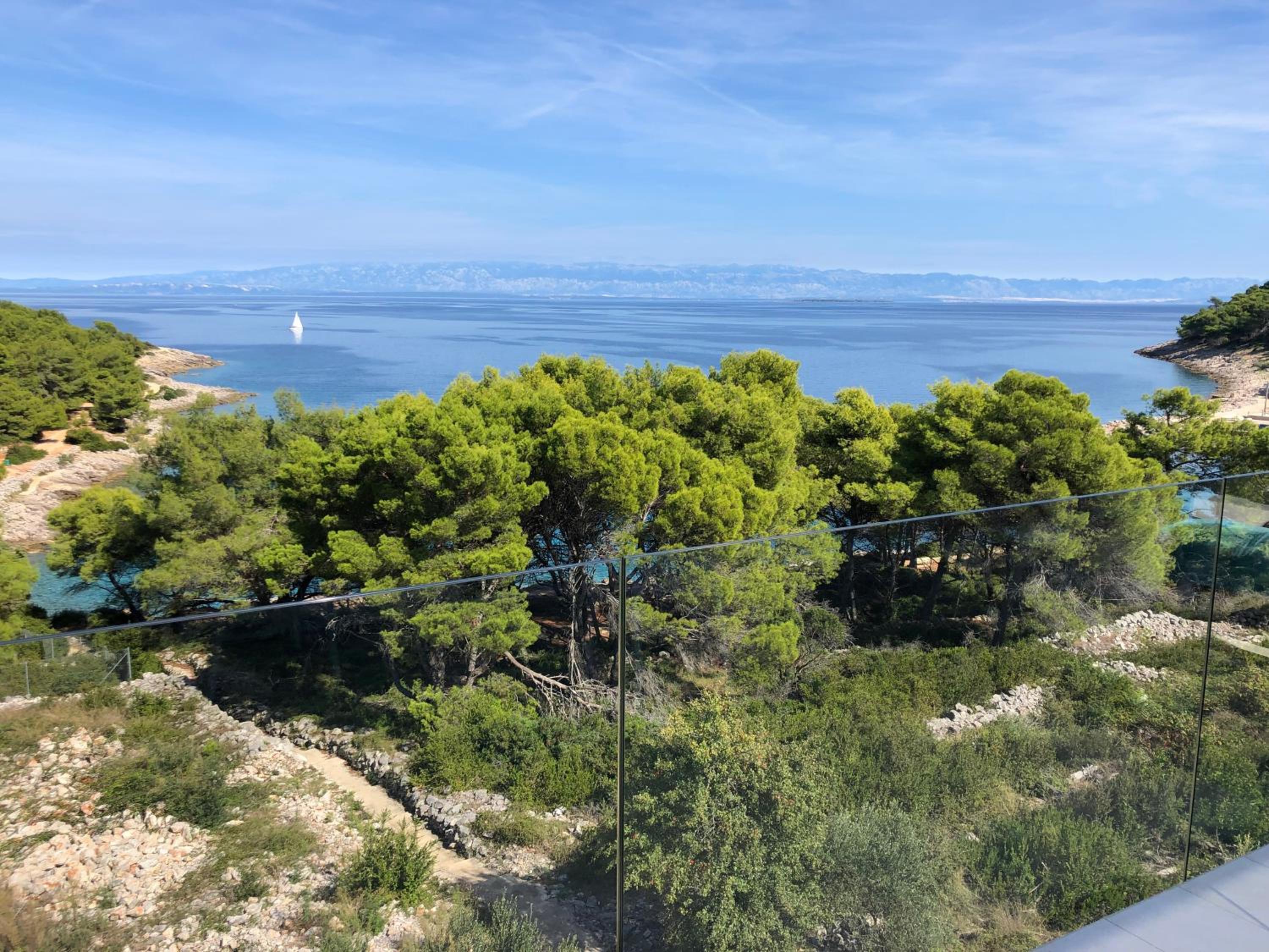 Penthouse Design & Beach Ferienwohnung direkt am Meer mit unverbautem Blick über die Adria