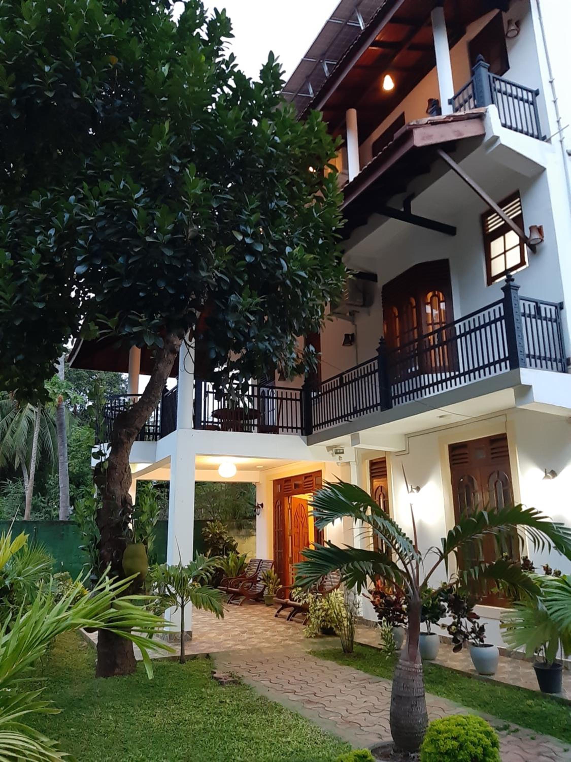 Marathona Tourist Resort - Anuradhapura