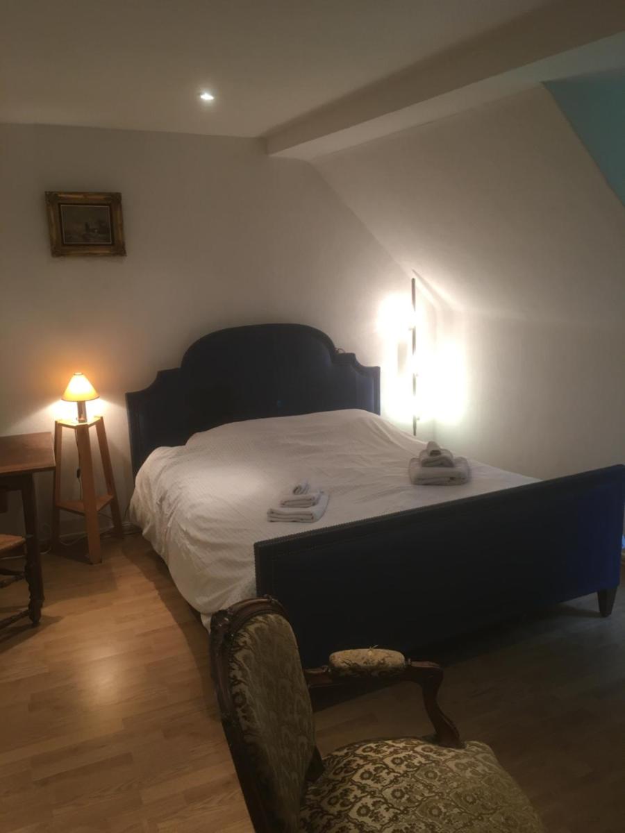 cosy-rooms-party-villa
