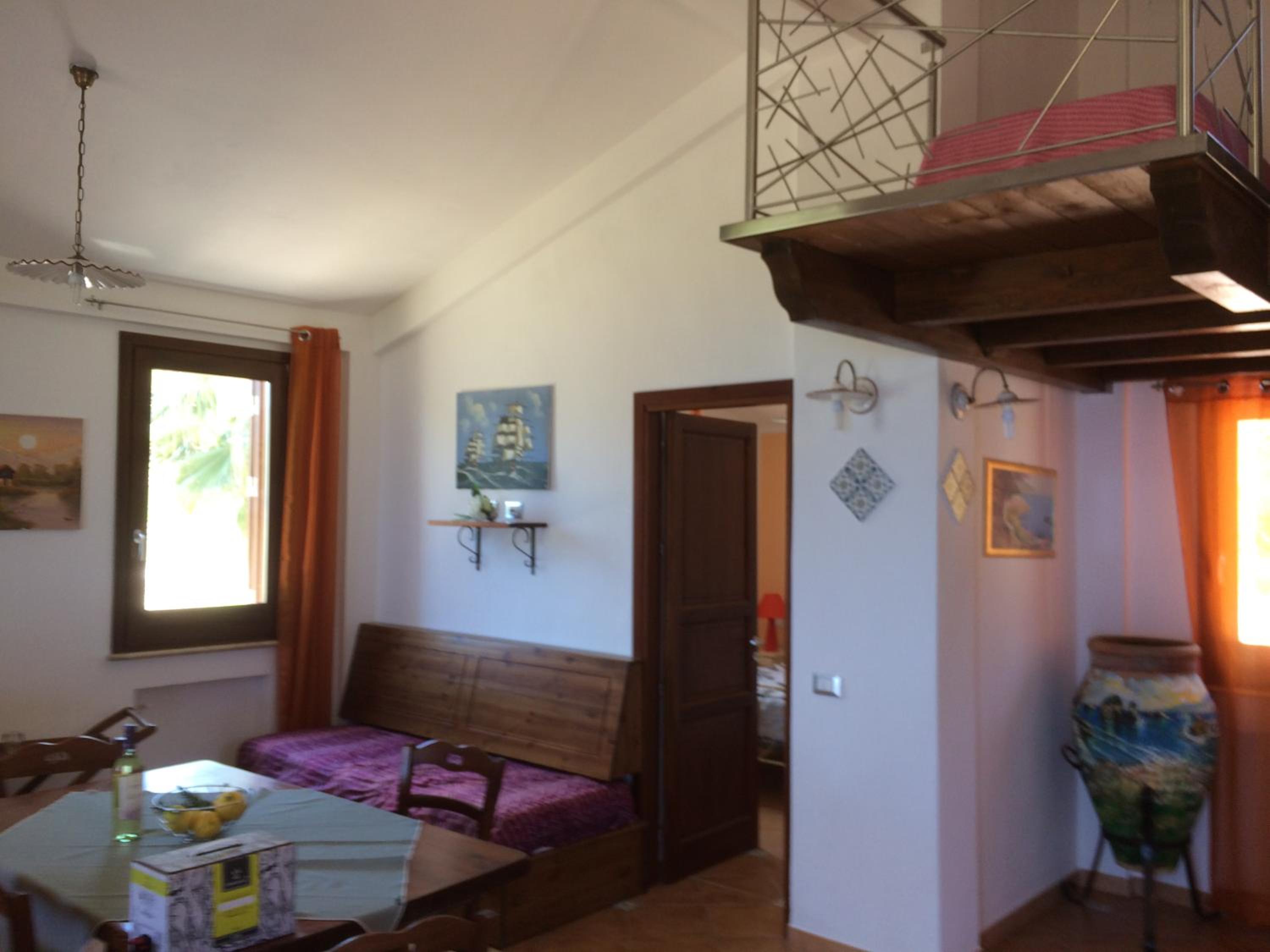 Photo 33
