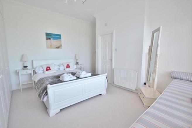 Swanage Home from Home view 4