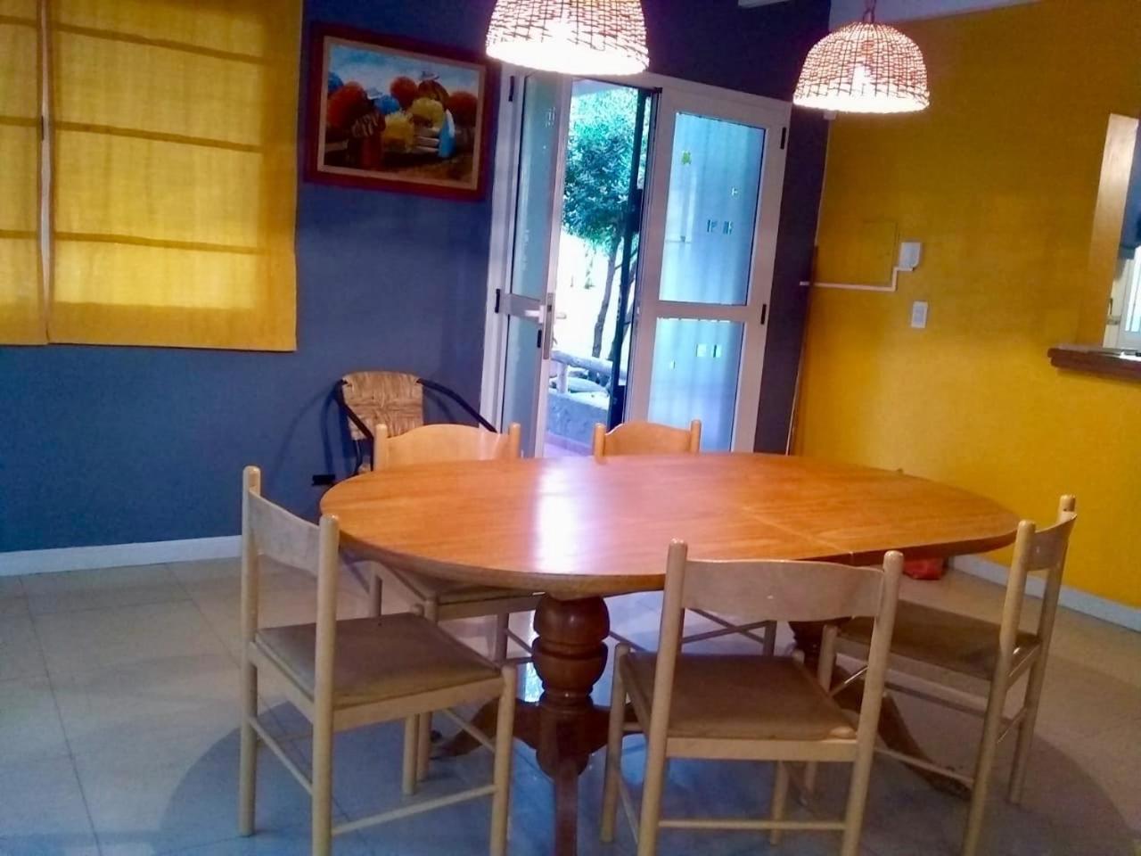 Shangri la - Casa y Pileta Privada