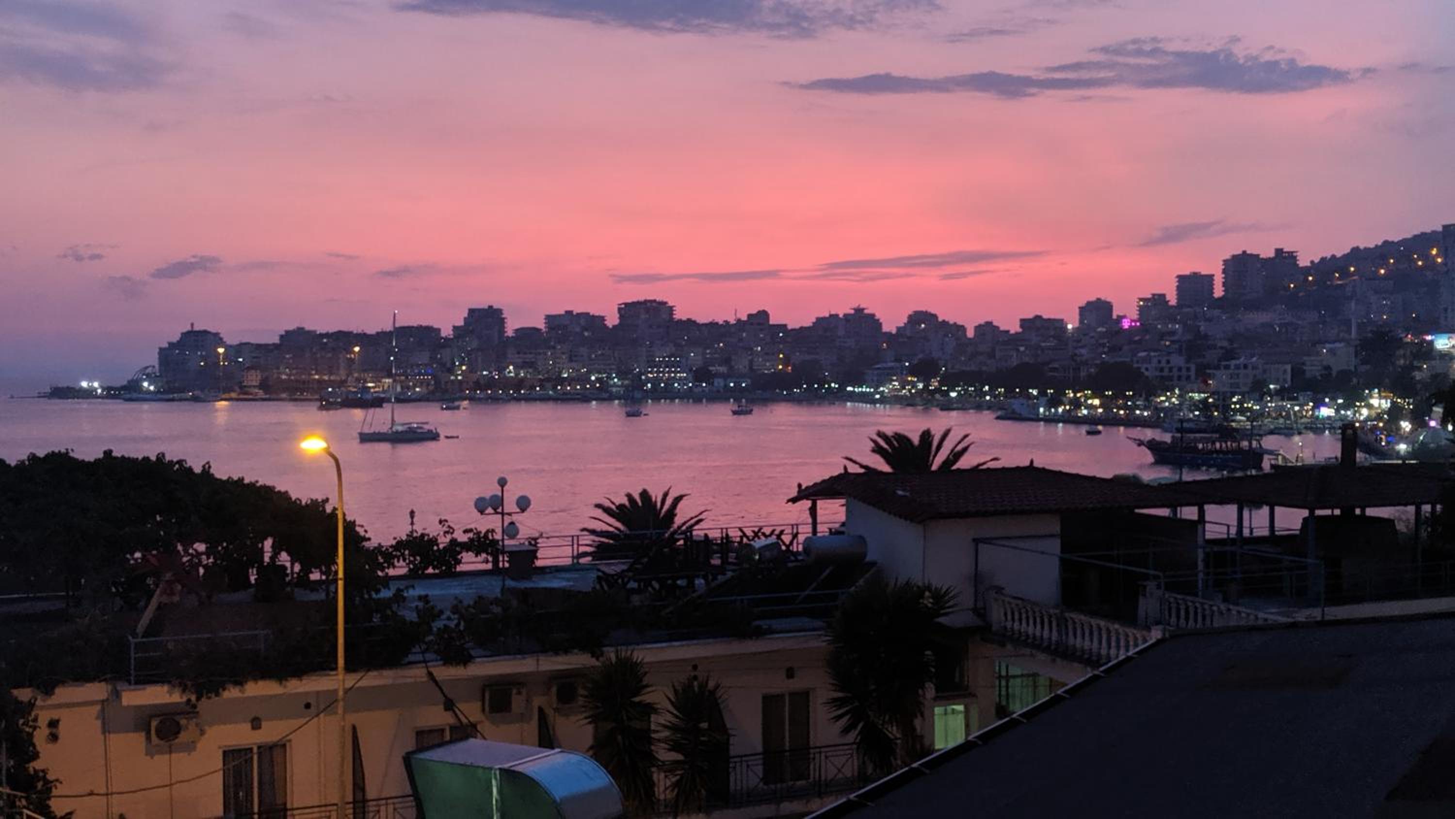 Robin Sea View Apartment